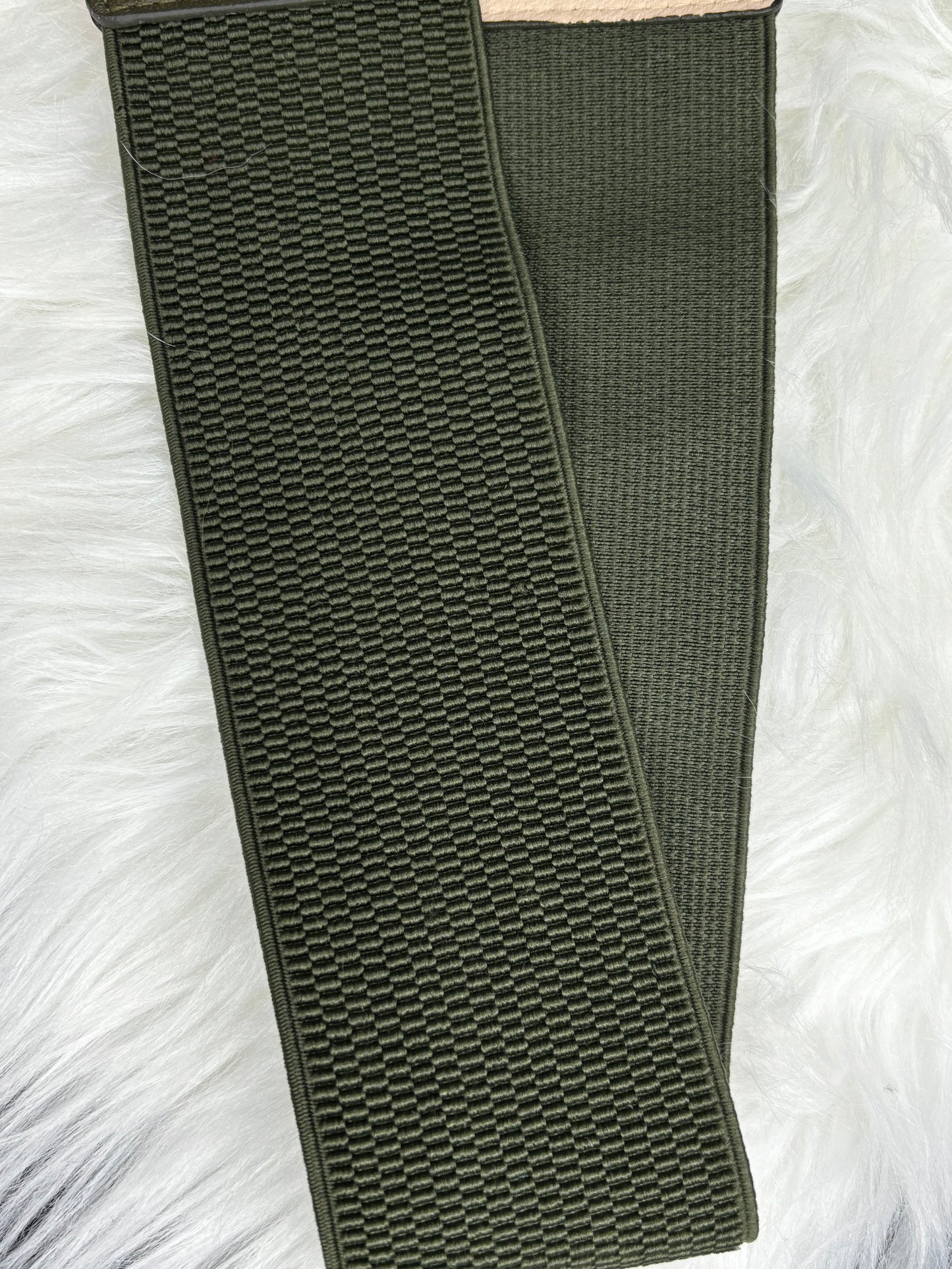 C021 Dark Green Stretch Waist Belt 26” (Unstretched)