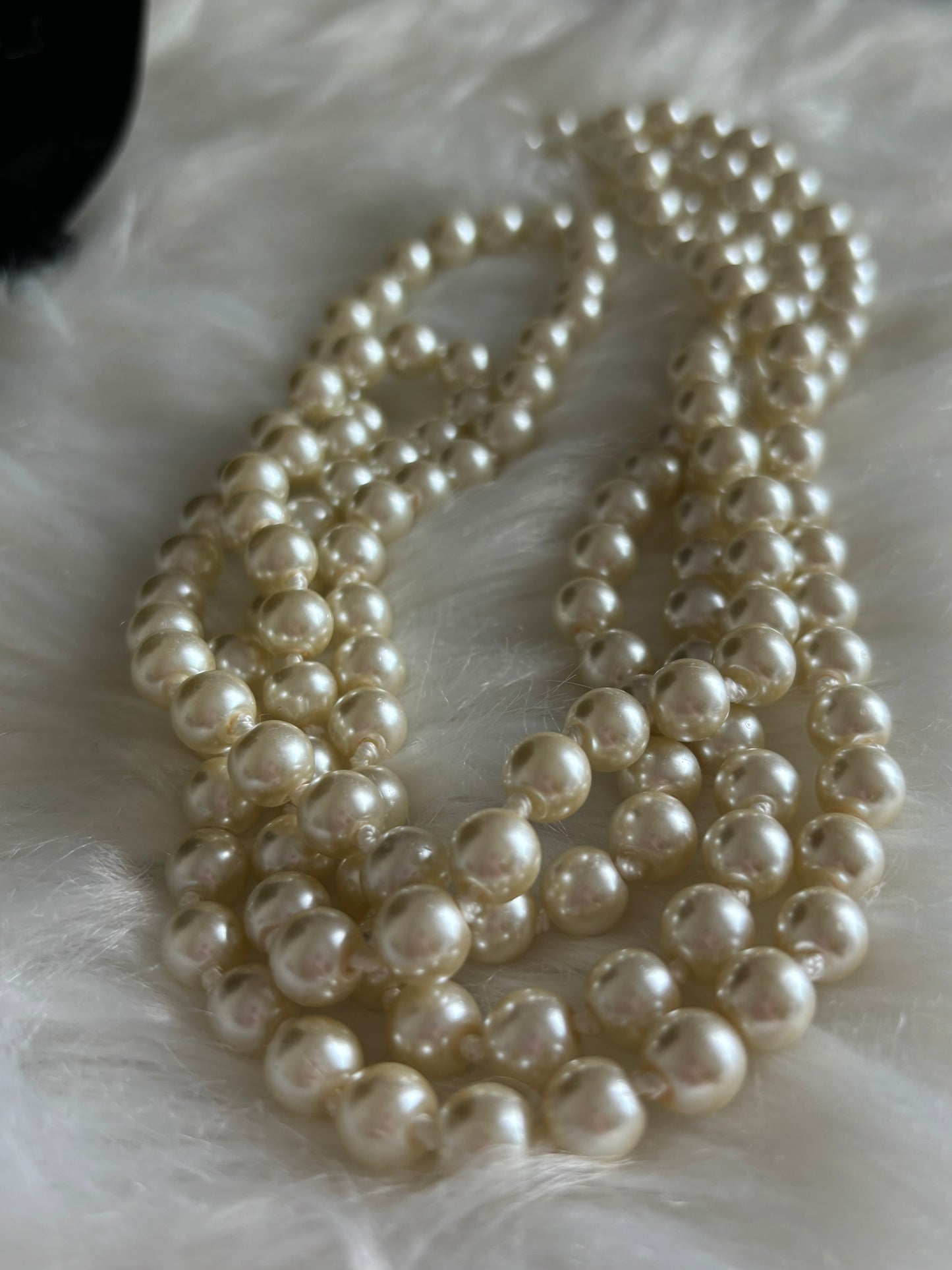 #0050 31” Faux Pearl Necklace Long Continuous