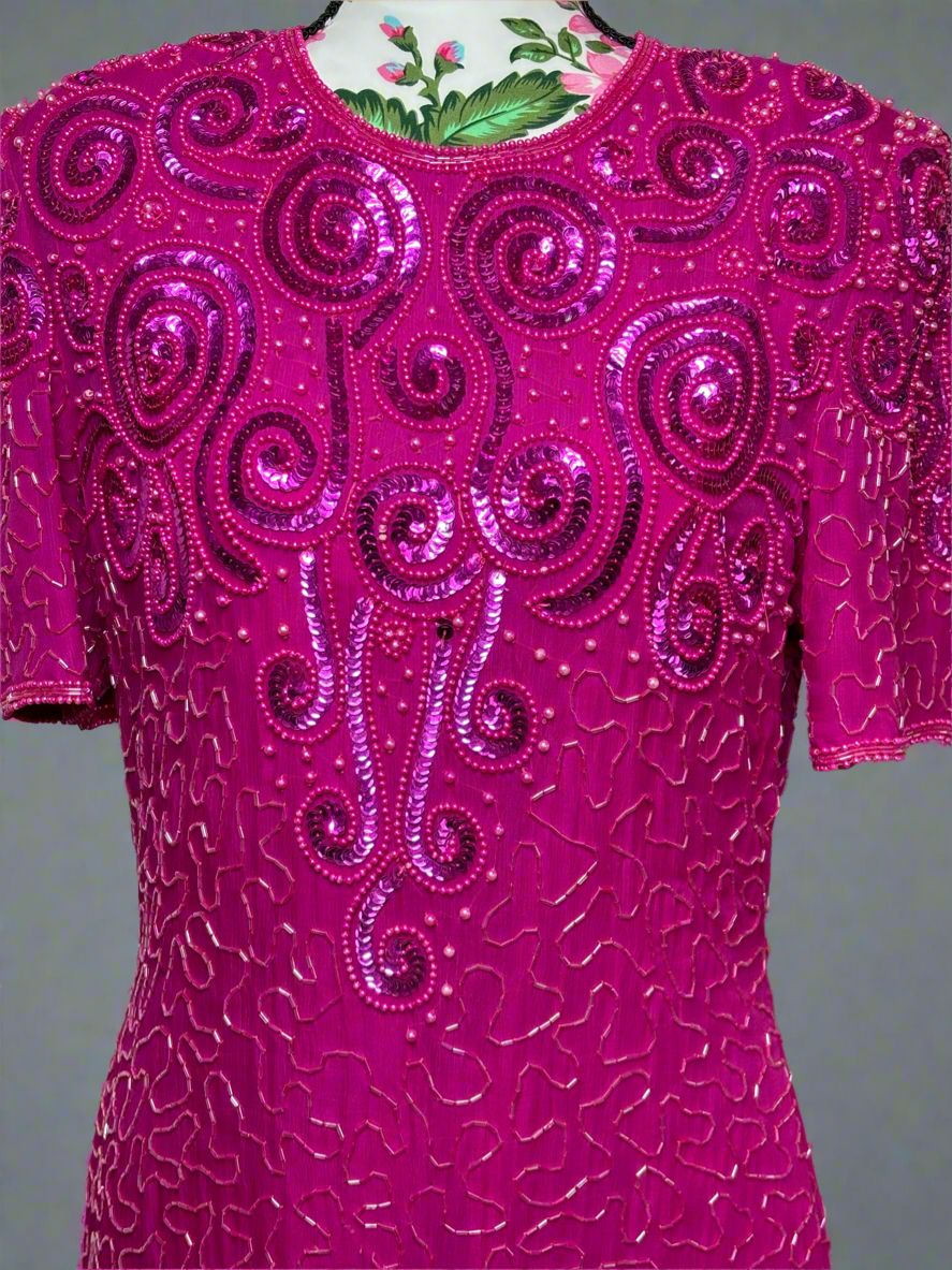 C017 Night Vogue Pink Beaded Cocktail Dress Sz M