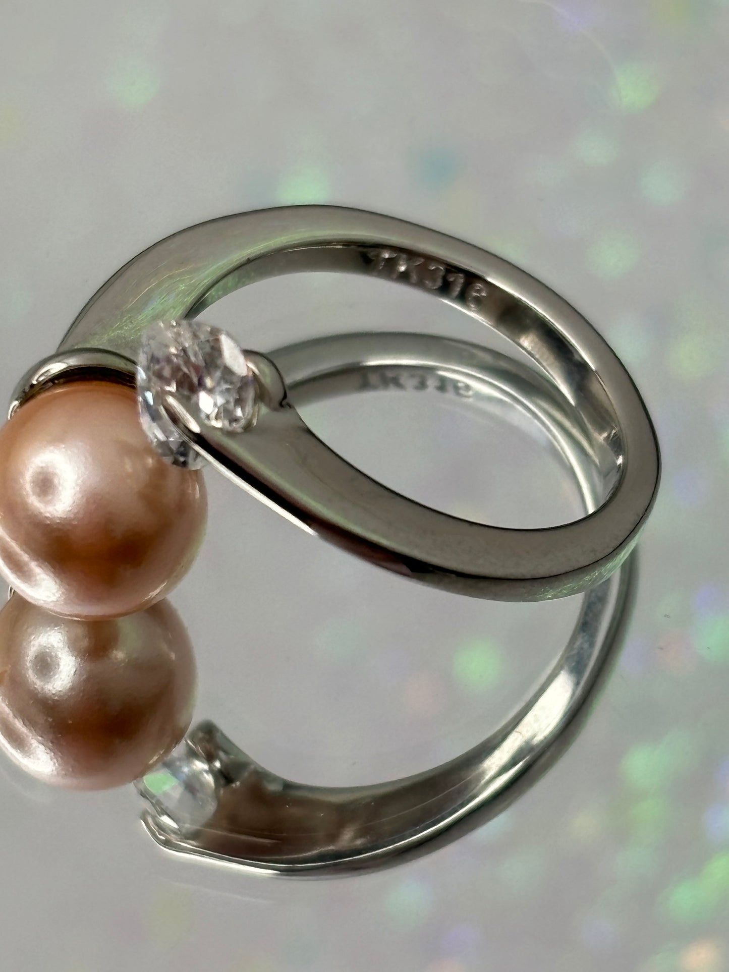 A023 Stainless Steel 0.5ct Topaz and Peach Pearl Ring 5.5