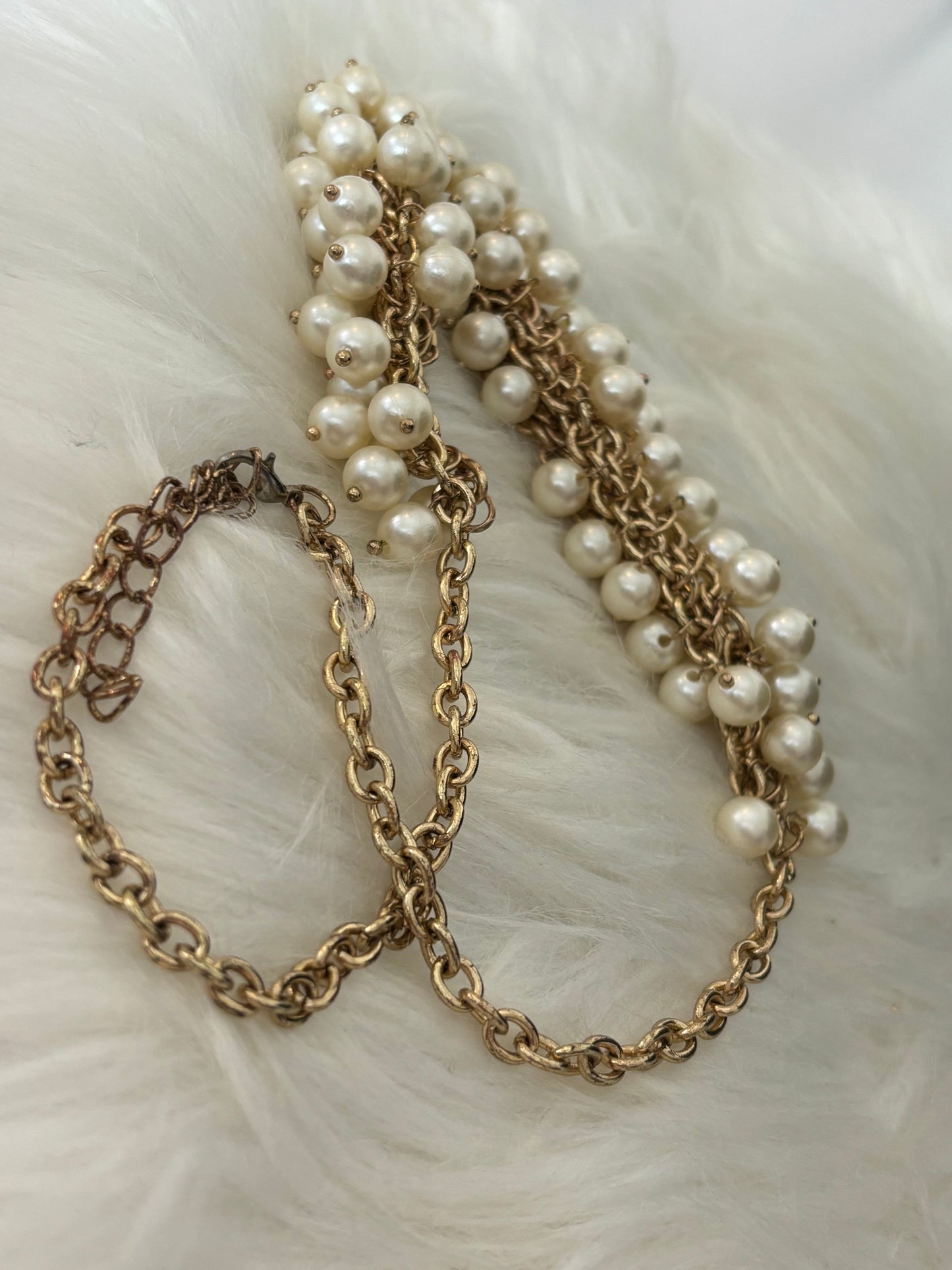 #0011 Cluster Pearl Gold Toned Necklace