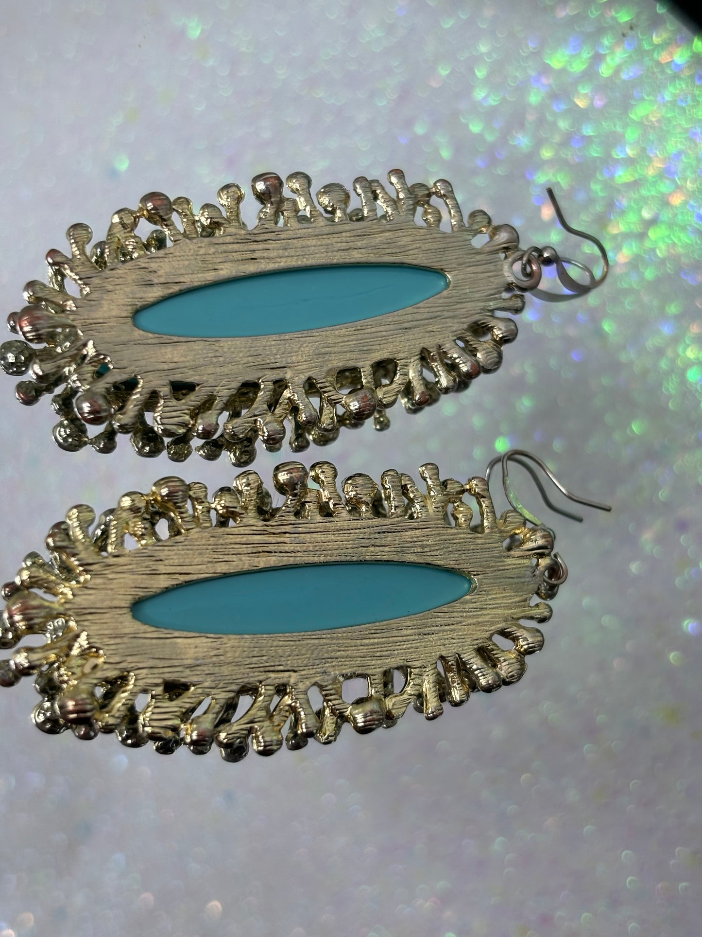 A052 Large Turquoise and Gold Tone Drop Earrings