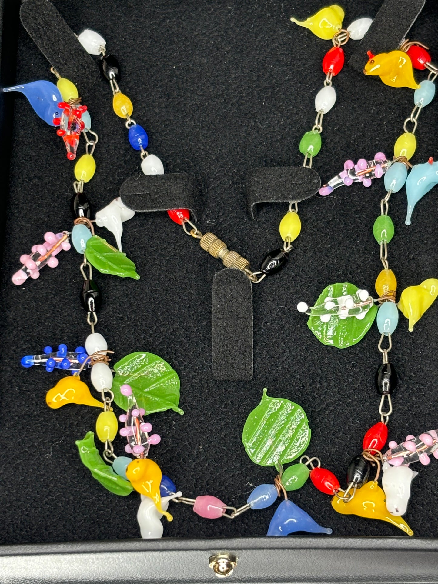 A142 Vintage Murano Glass Colorful Birds - Leaves - and Blossoms Necklace c1930s