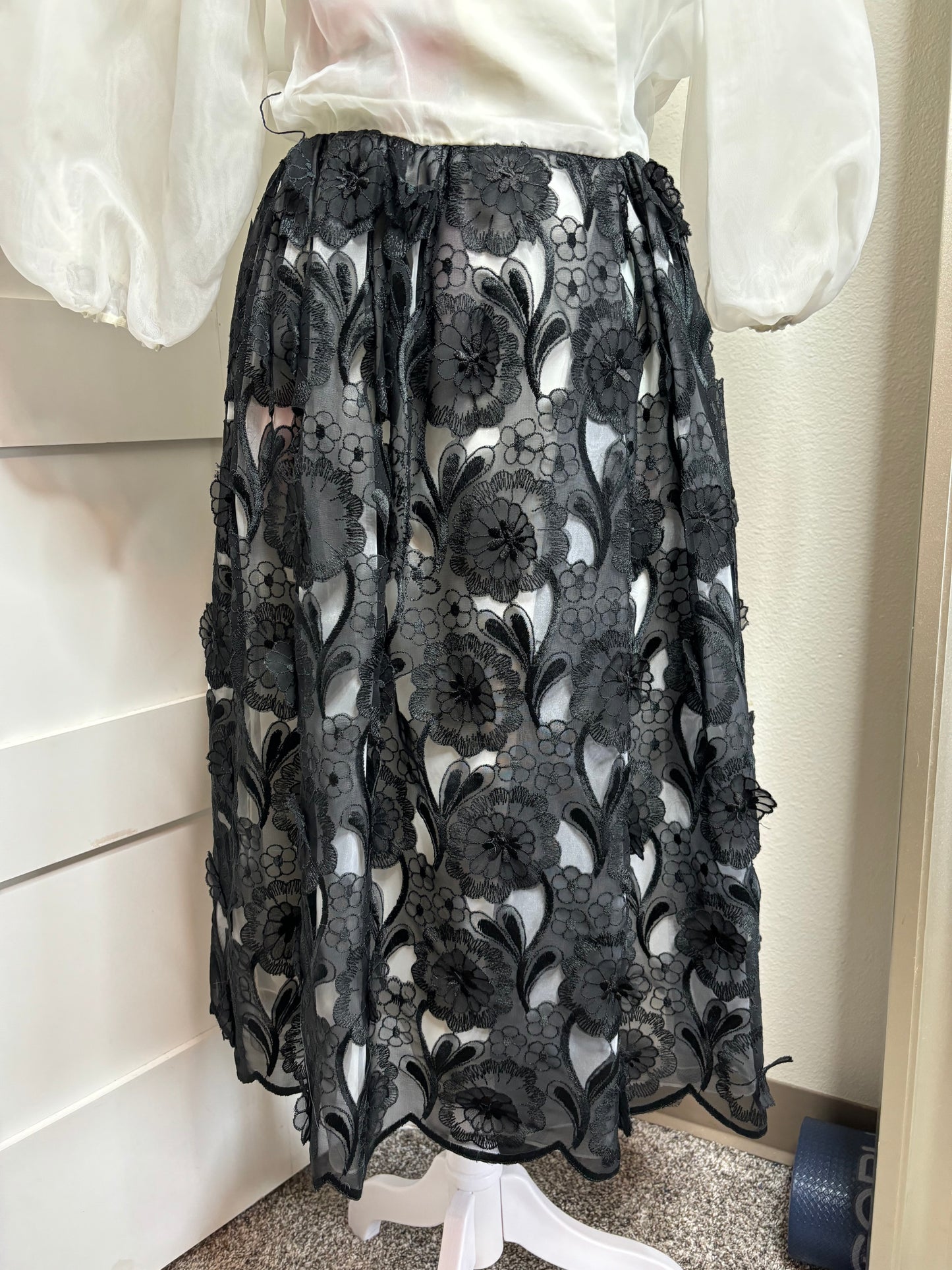 C004 Vintage Dress - Giorgos Black and White Floral Laced Layered  Fits like XS