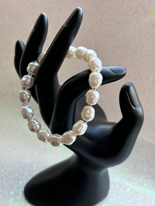 #0090 Pretty Single Faux Pearl Bracelet