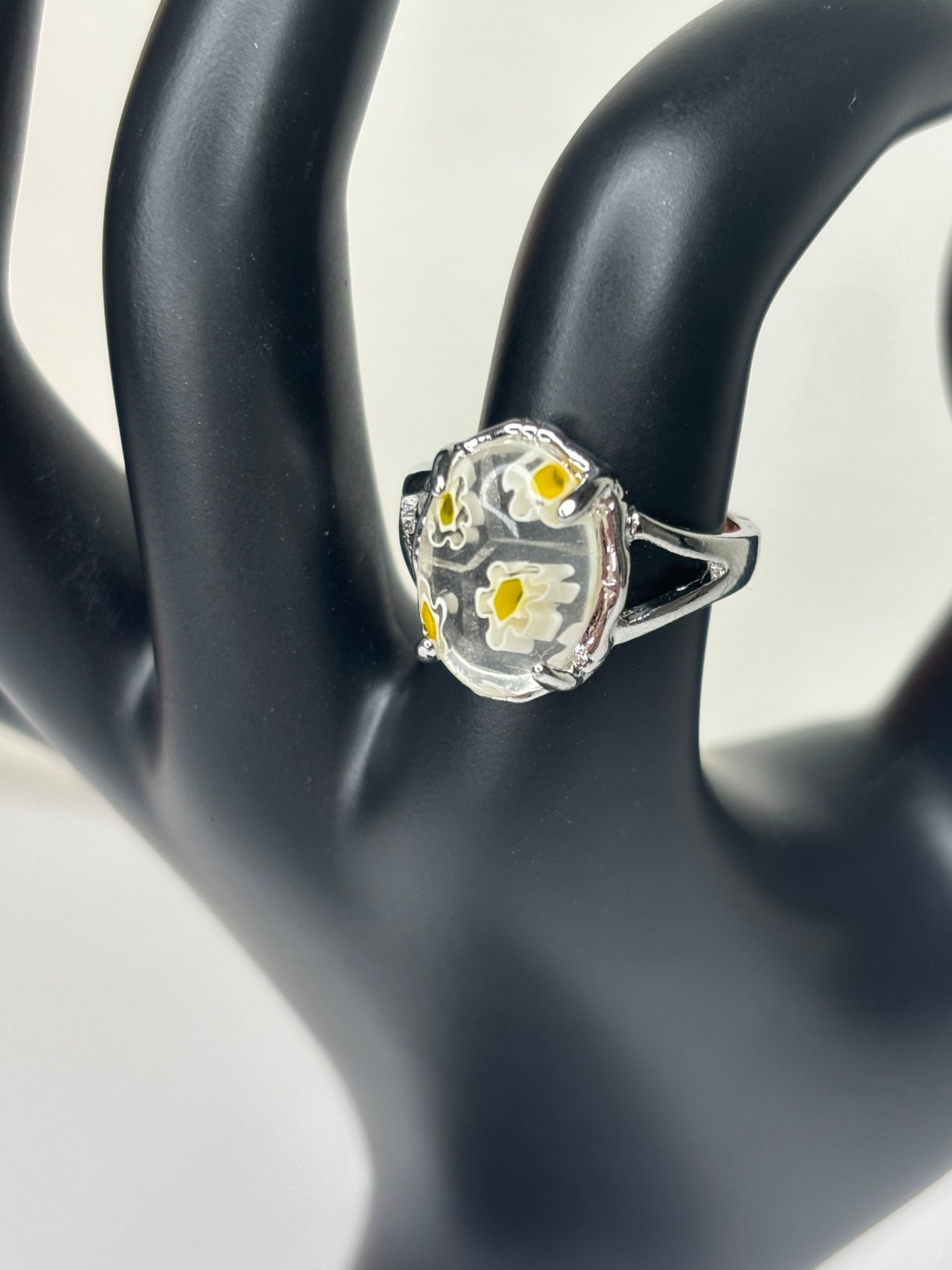 B035 Yellow and Clear Fashion Ring Sz 7.25