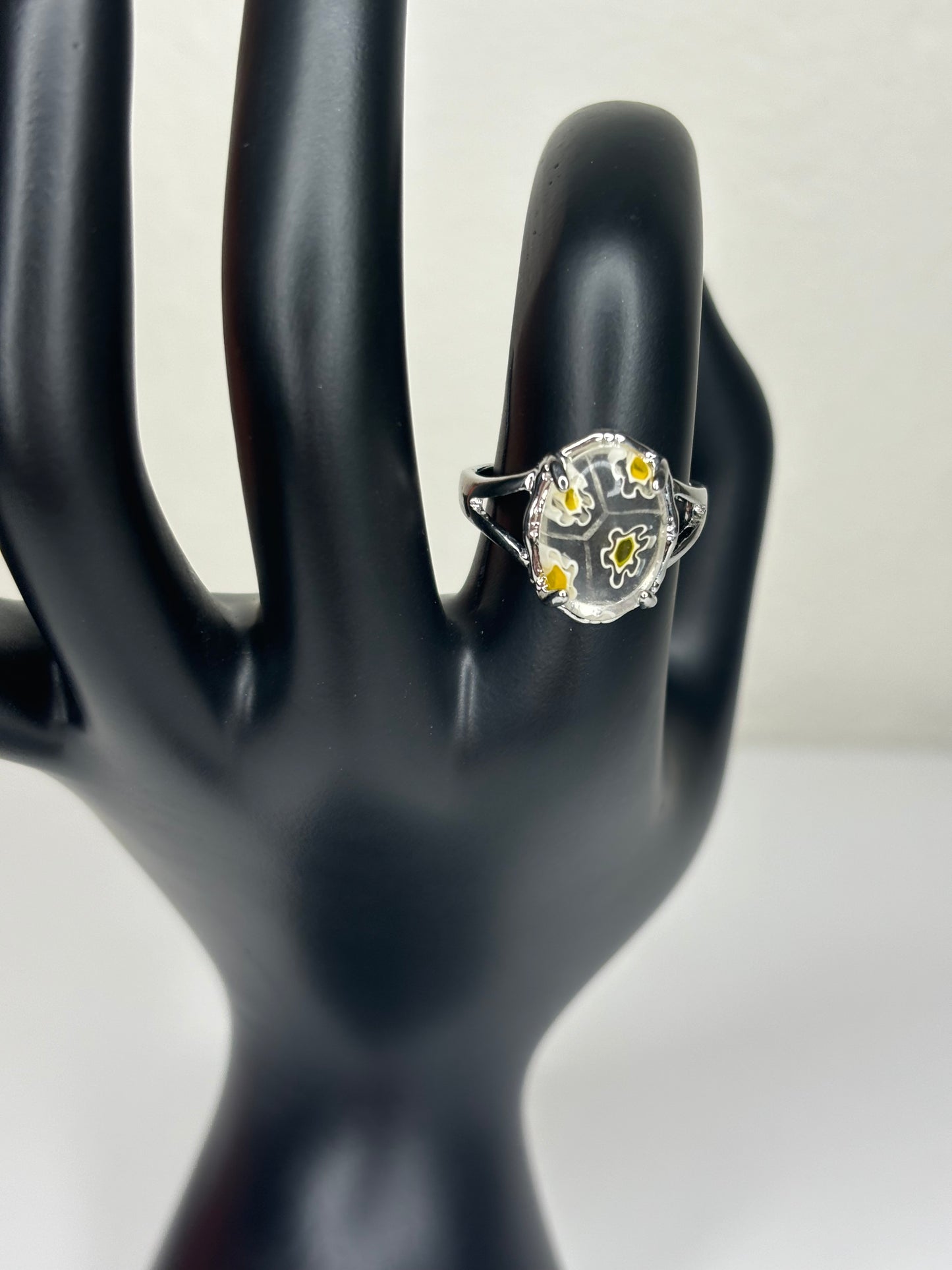 B035 Yellow and Clear Fashion Ring Sz 7.25