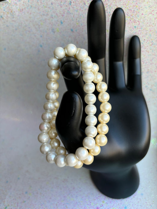 #0101 Two Stretchy Pearl Bracelets