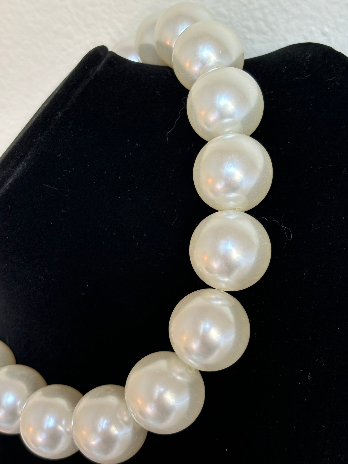 #0018 Vintage Signed You and I Large Faux Pearl Necklace 10”