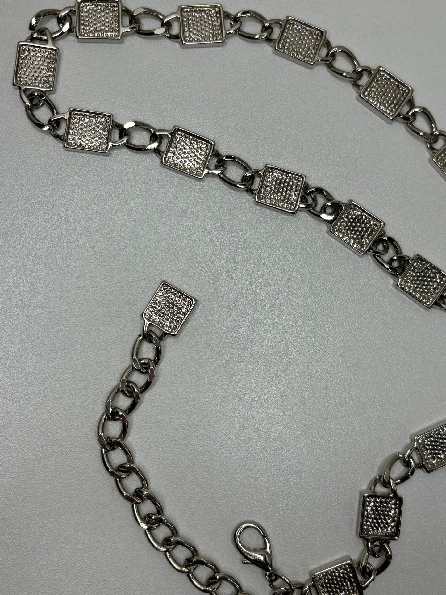 C015 Vintage Silver Tone and Black Waist Chain/Belt