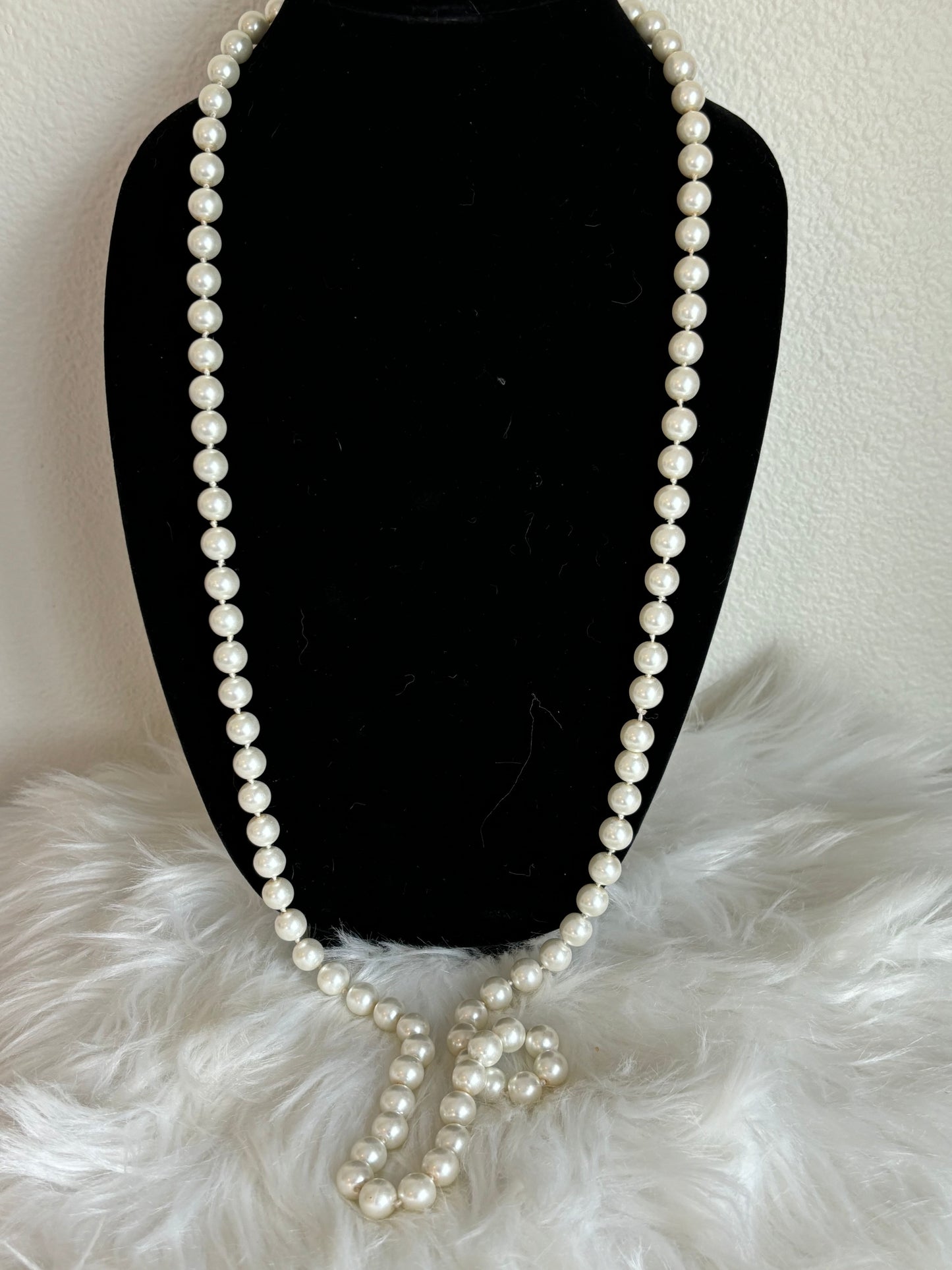 #0174 40” White Faux Pearl Necklace