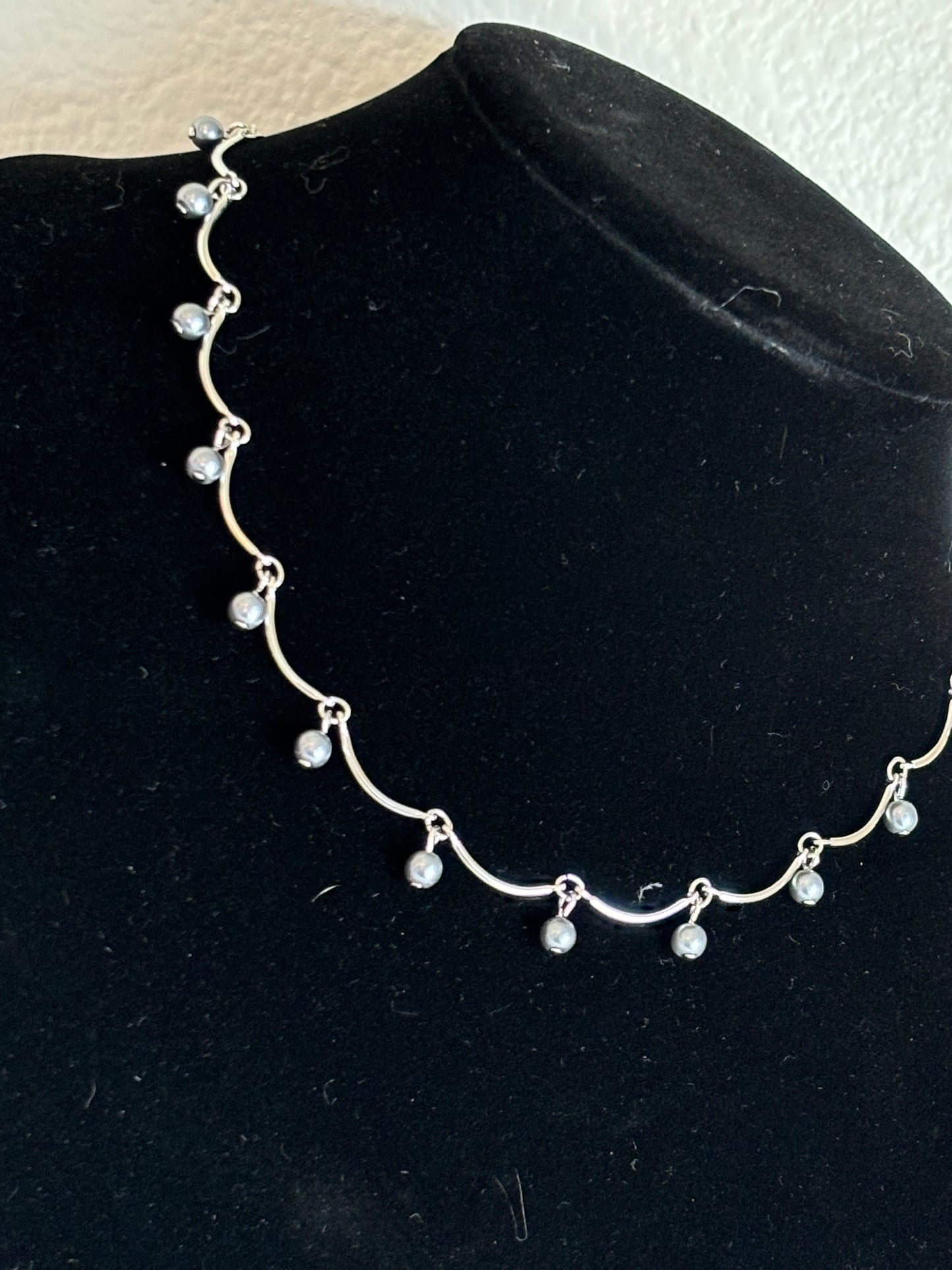 #0081 Avon (Signed) Silver Tones Necklace with Tiny Pearls