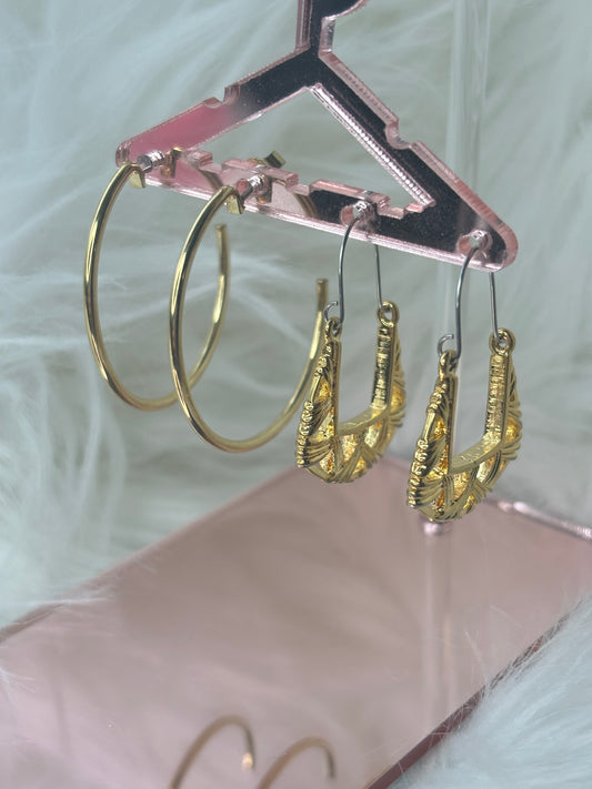 A129 Gold Tone Earrings