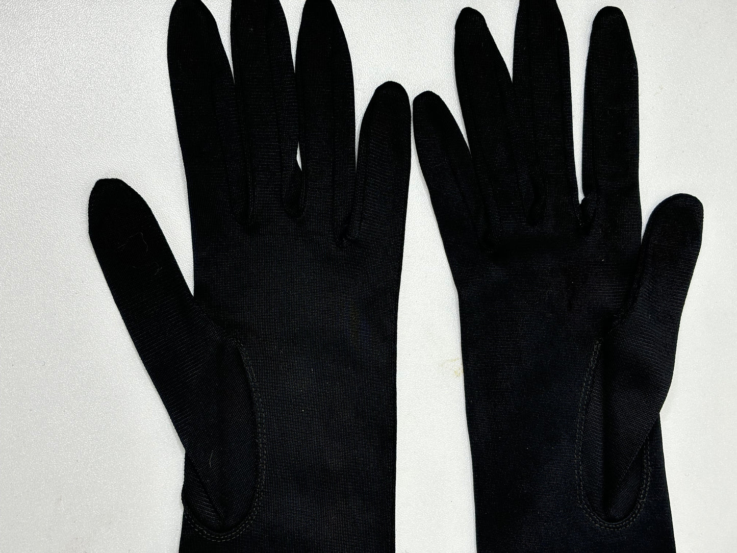 C013 Vintage Long Black Gloves - 20”