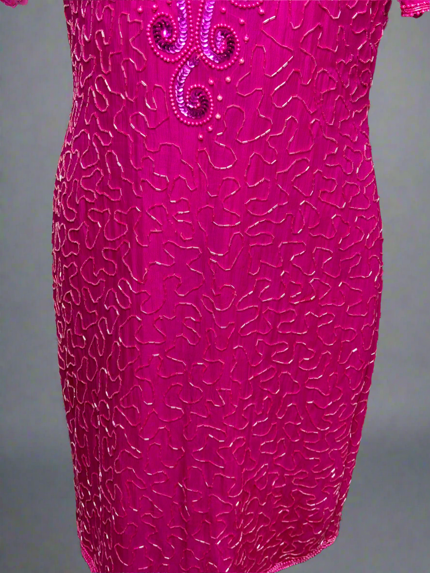 C017 Night Vogue Pink Beaded Cocktail Dress Sz M