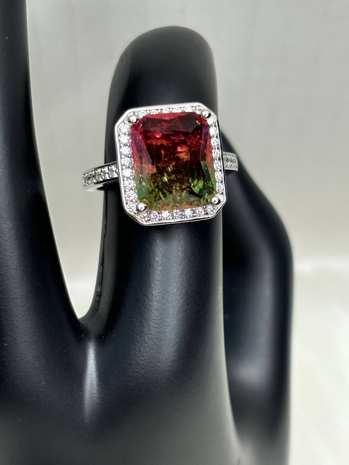 Elegant 6.20 ct Watermelon Quartz Designer Ring Sz 7