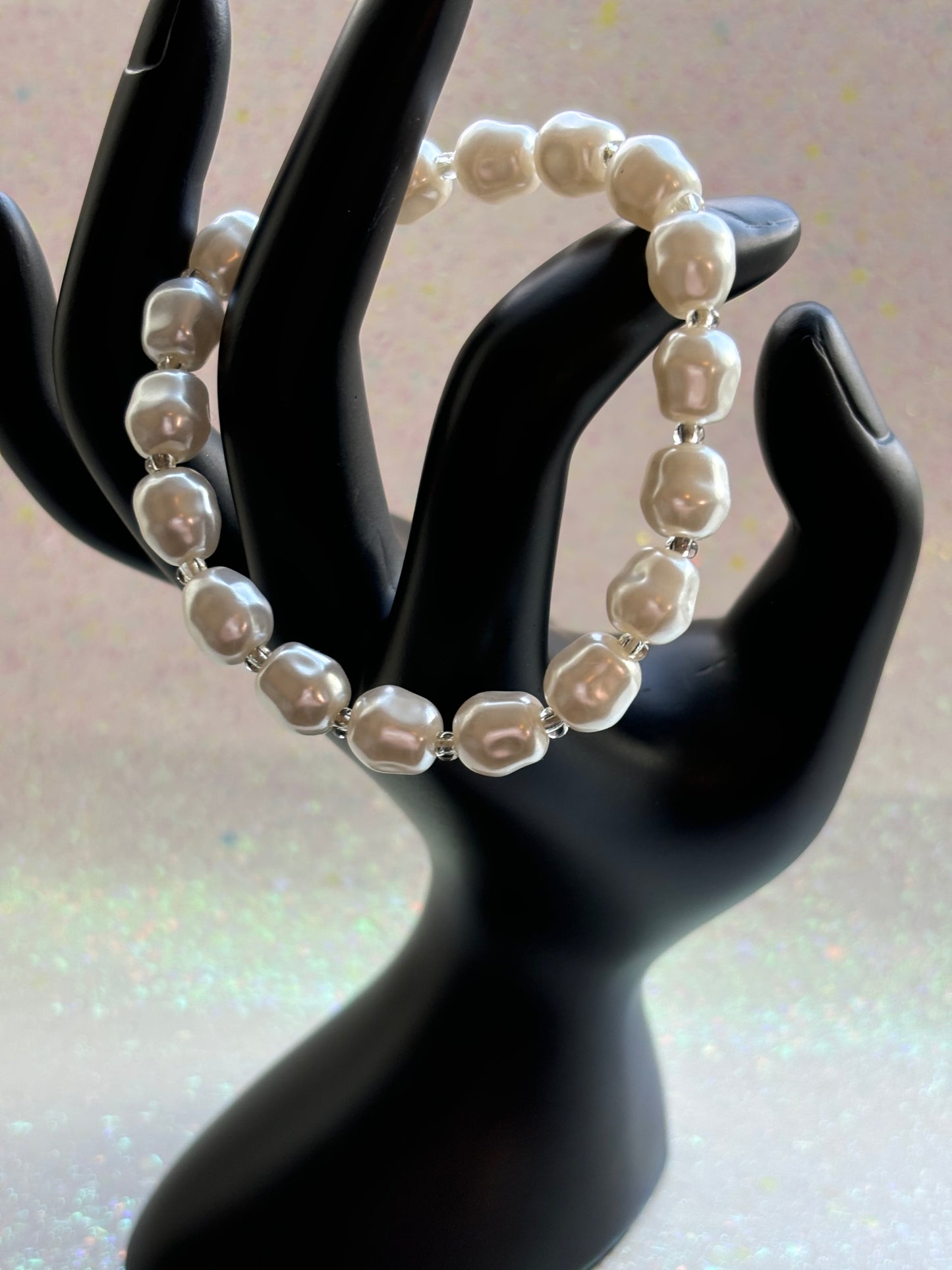 #0090 Pretty Single Faux Pearl Bracelet