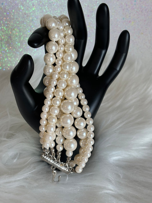 #0095 Vintage Multi Strand Faux Pearl Bracelet