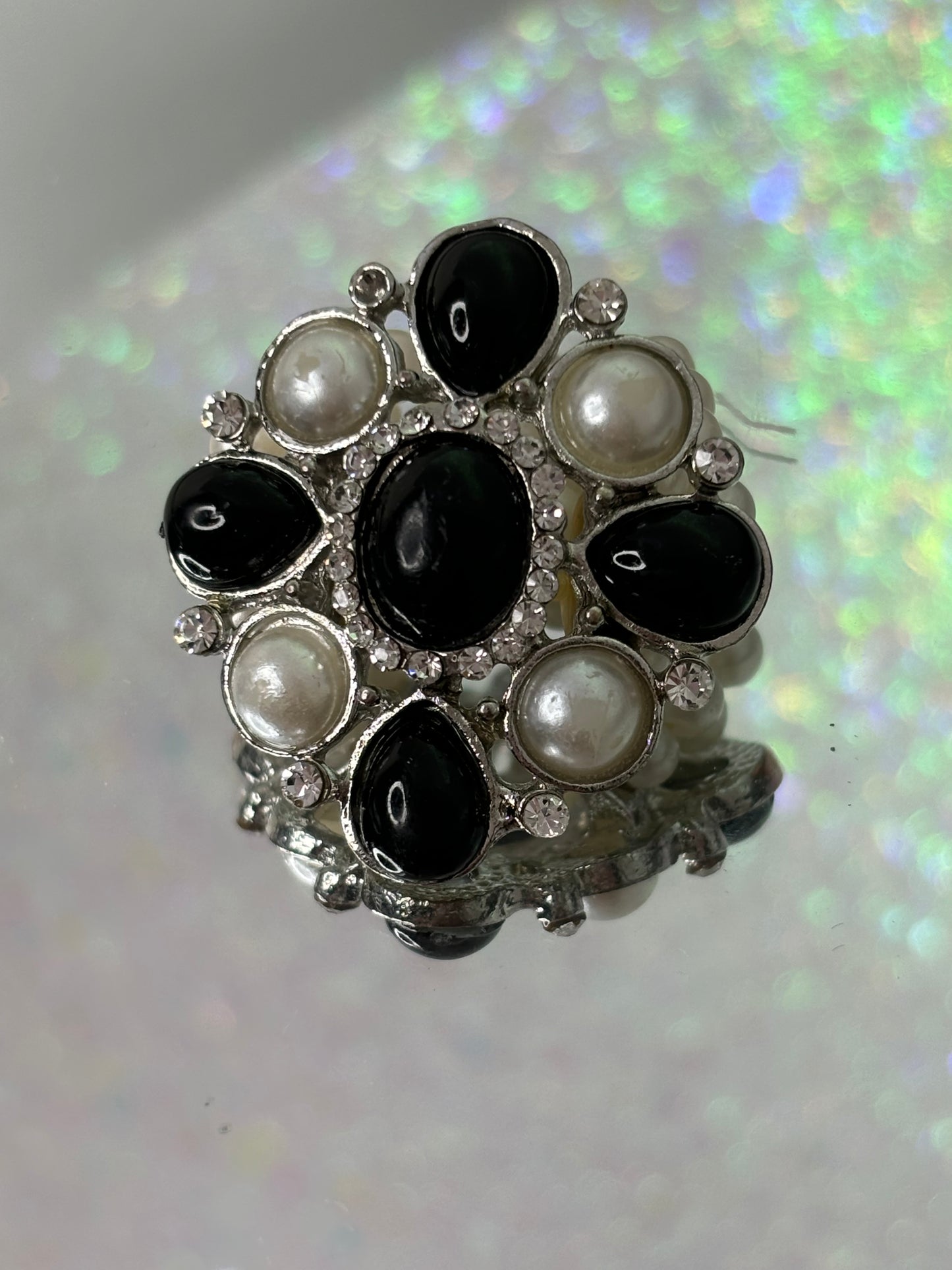 #0154 Stretchy Pearl French Style Ring