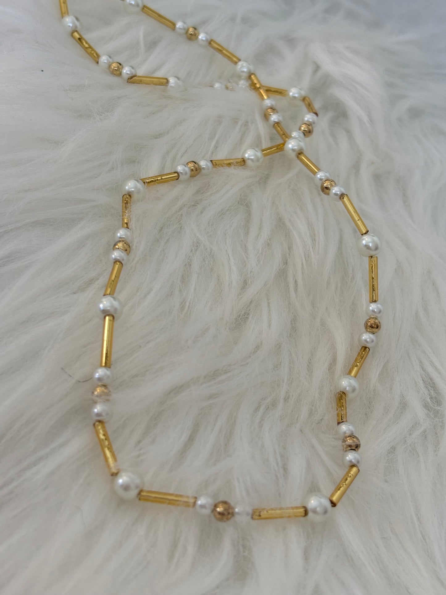 #0115 Small Beaded Gold Toned Necklace