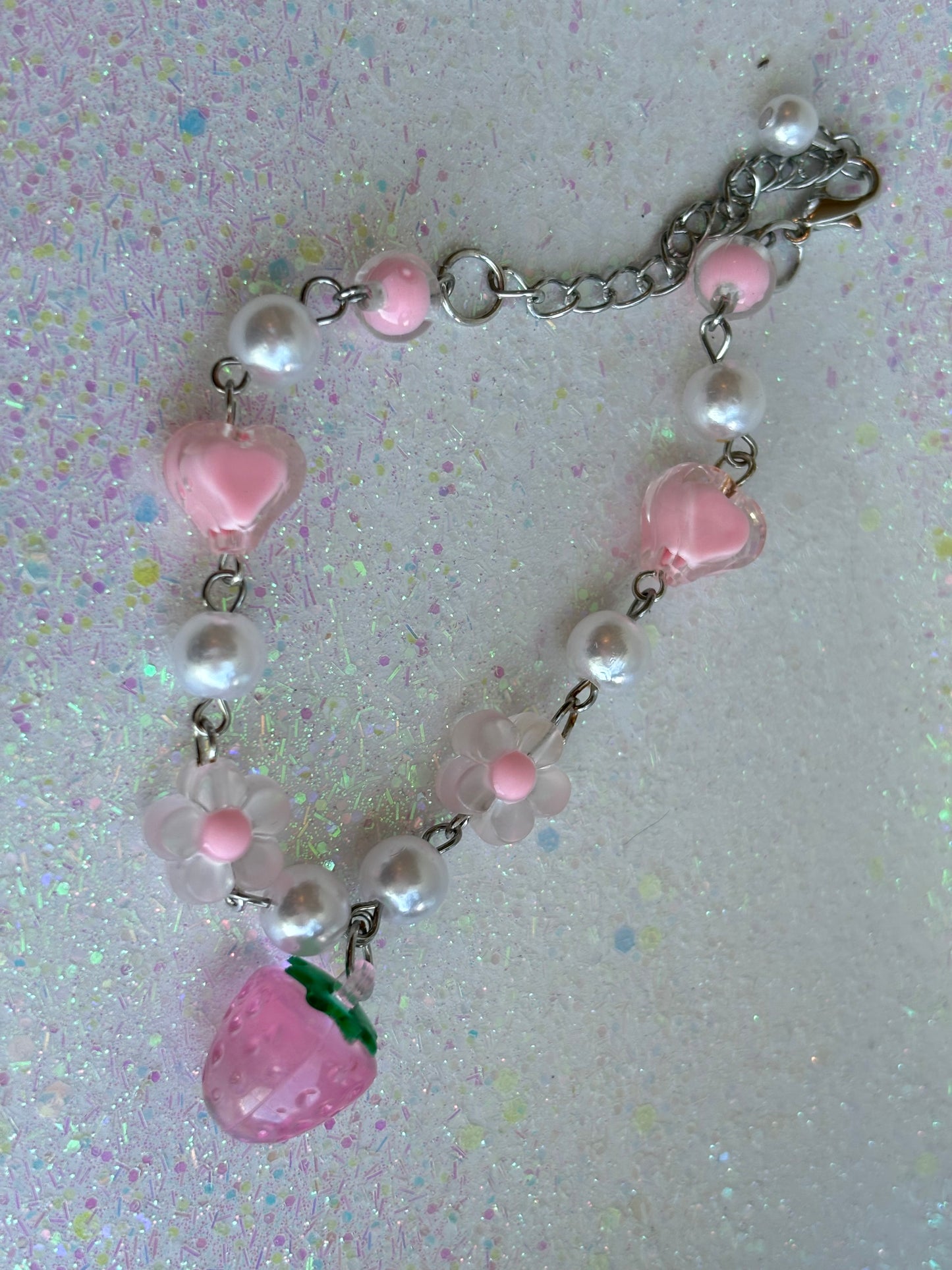 #0091 Strawberry and Pearl Bracelet