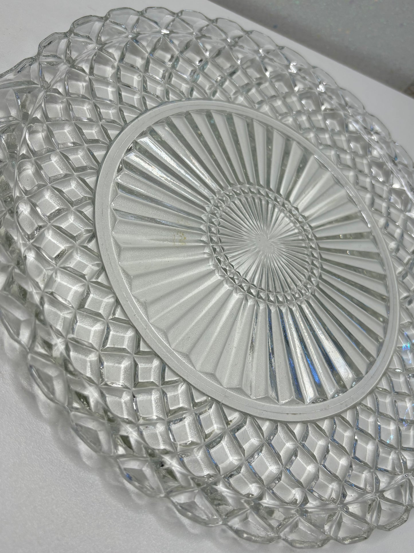 A027 Depression Glass Diamond Sunburst 10" Serving Platter