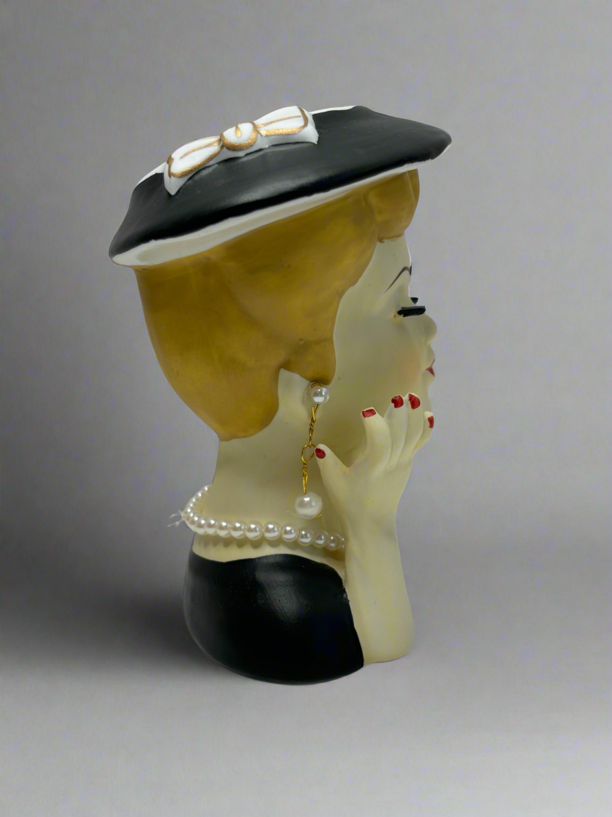 A022 Vintage Napco Lady Head Vase with Hat 1930-1940