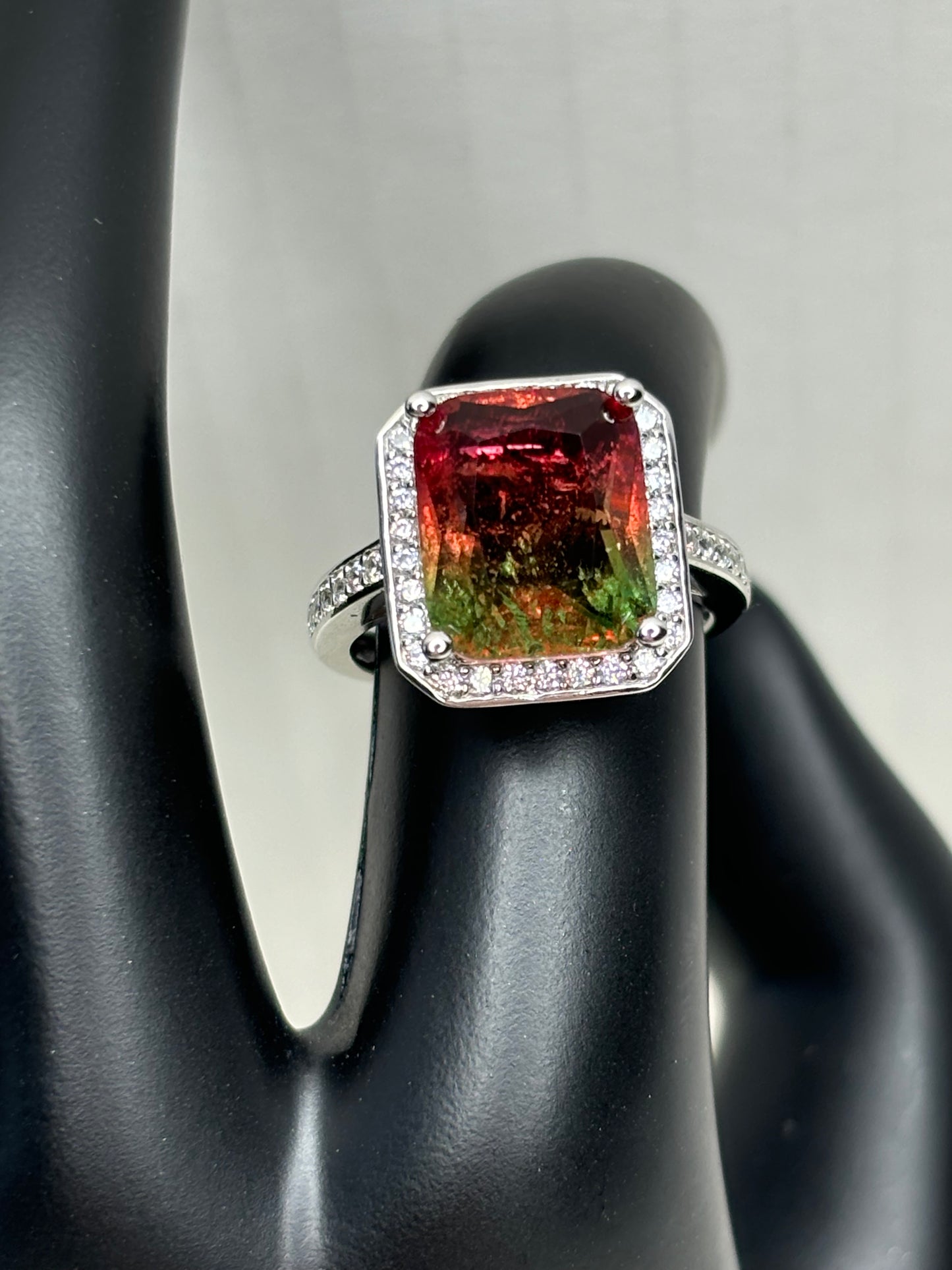 Elegant 6.20 ct Watermelon Quartz Designer Ring Sz 7