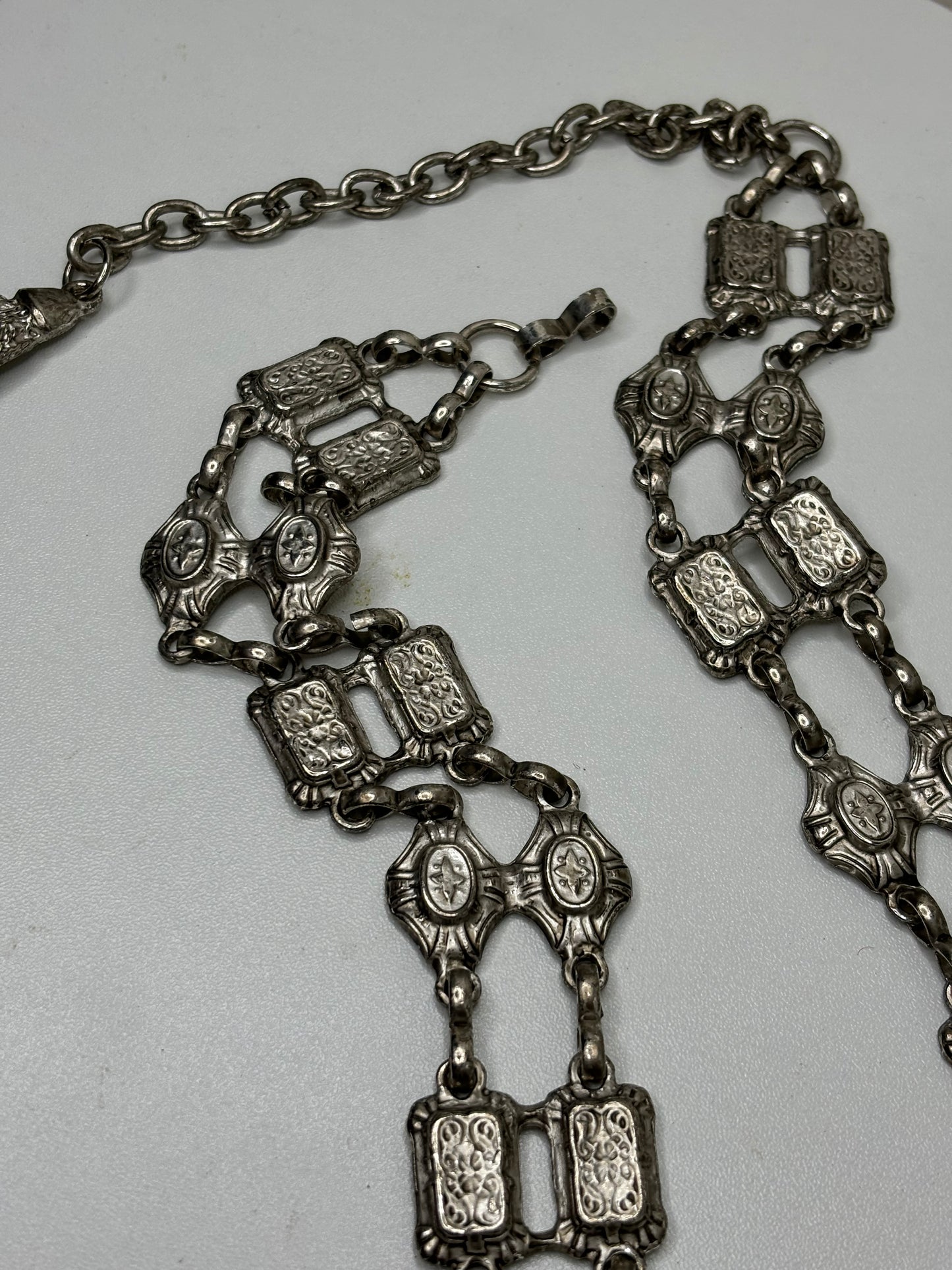 C011 Vintage Silver Tone Waist Chain/ Belt