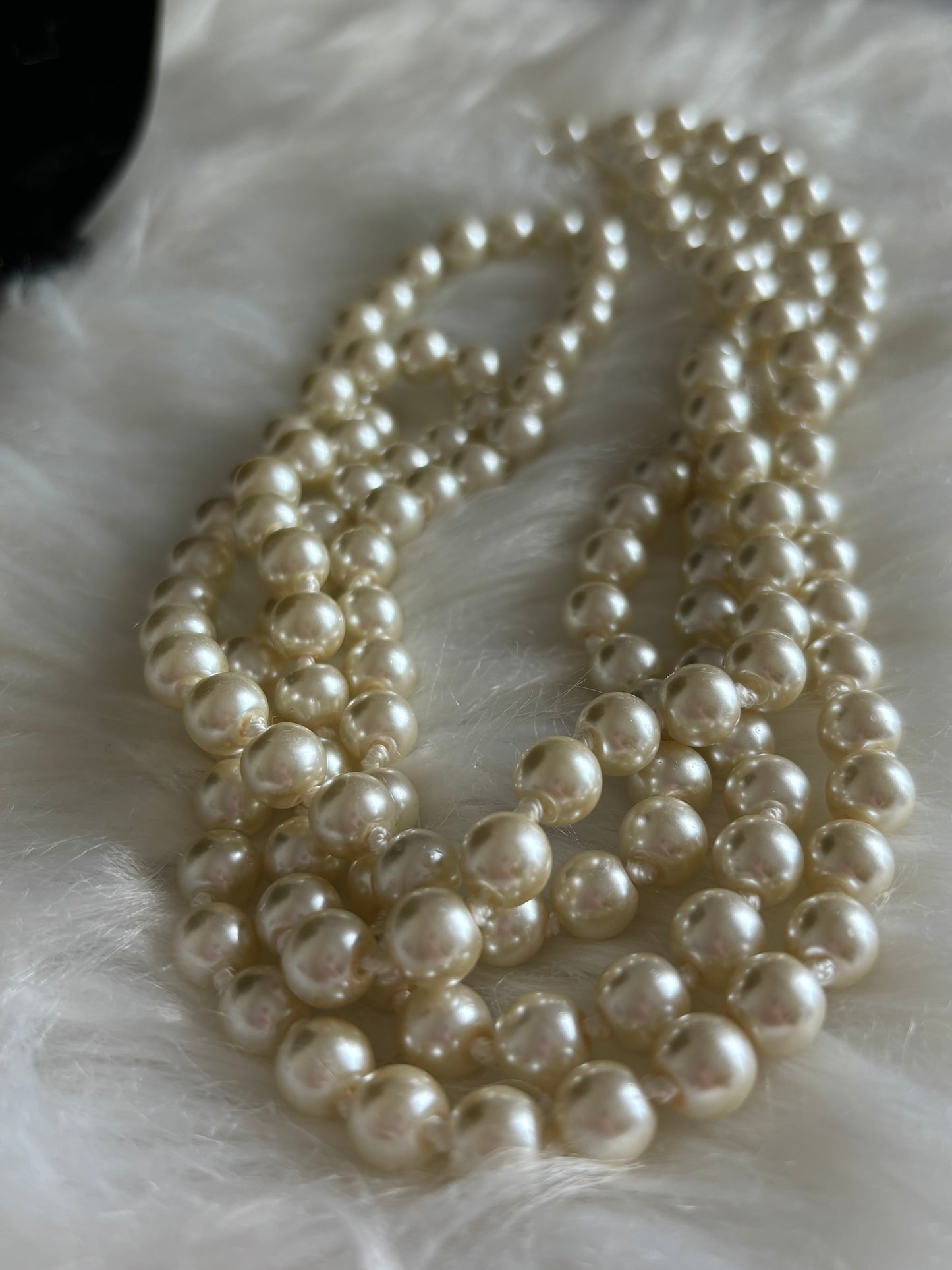 #0050 31” Faux Pearl Necklace Long Continuous