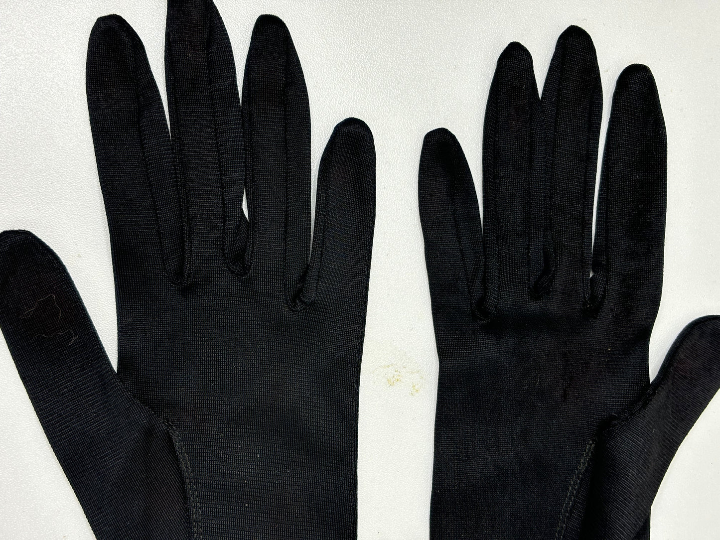 C013 Vintage Long Black Gloves - 20”