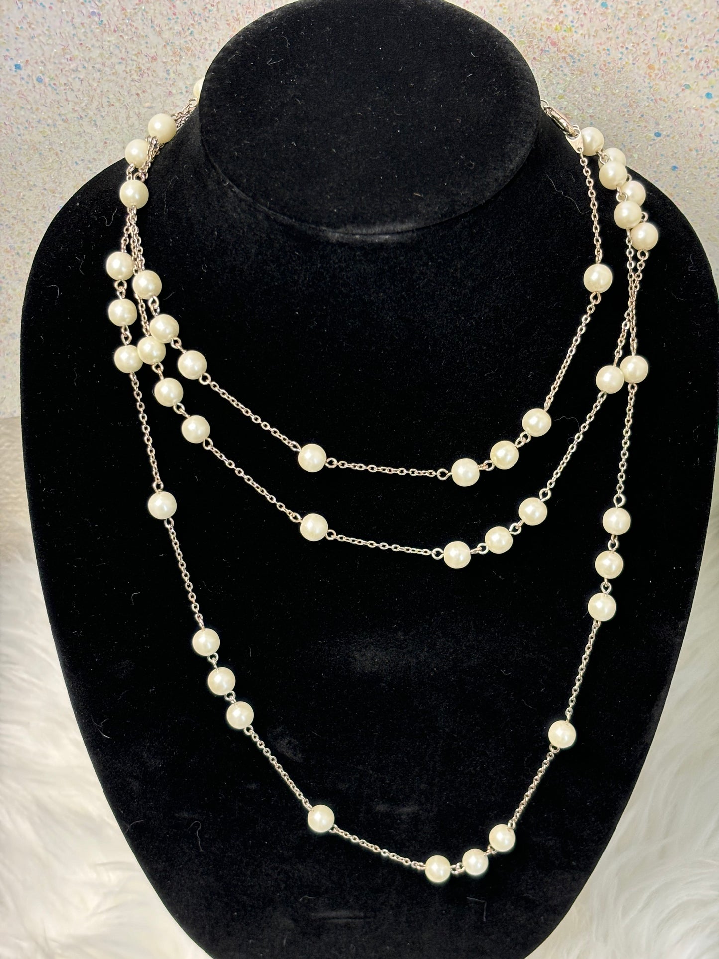 #0117 31” Silver Toned Faux Pearl Necklace