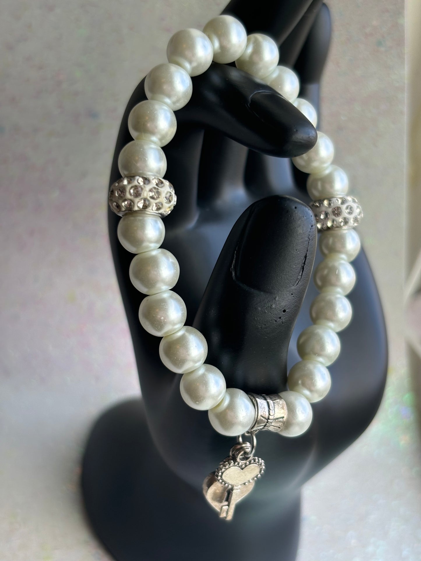 #0082 Pearl Bracelet with Charms