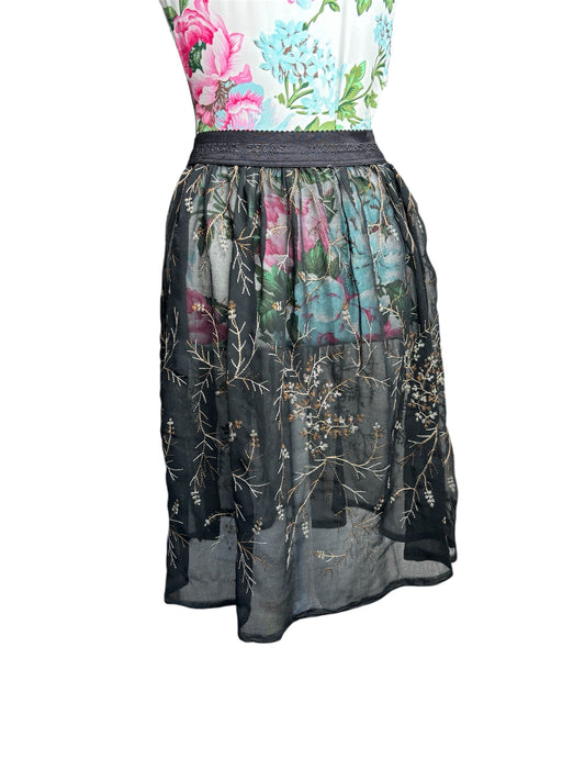 Mid 2000s Victoria’s Secret Sheer Embroidered Floral Skirt Sz - S/M