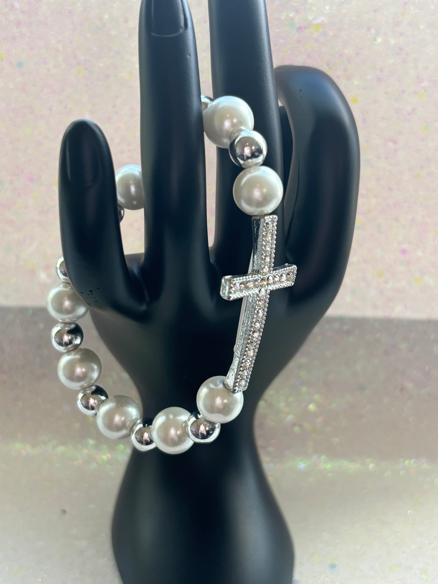 #0051 Cross Pearl Bracelet silver toned