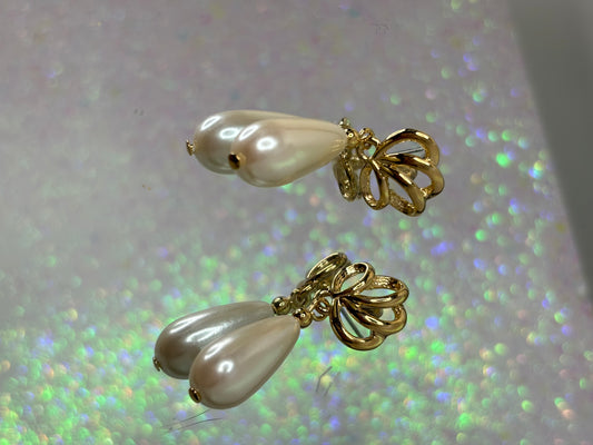 #0156 Faux Pearl Gold Toned Earrings