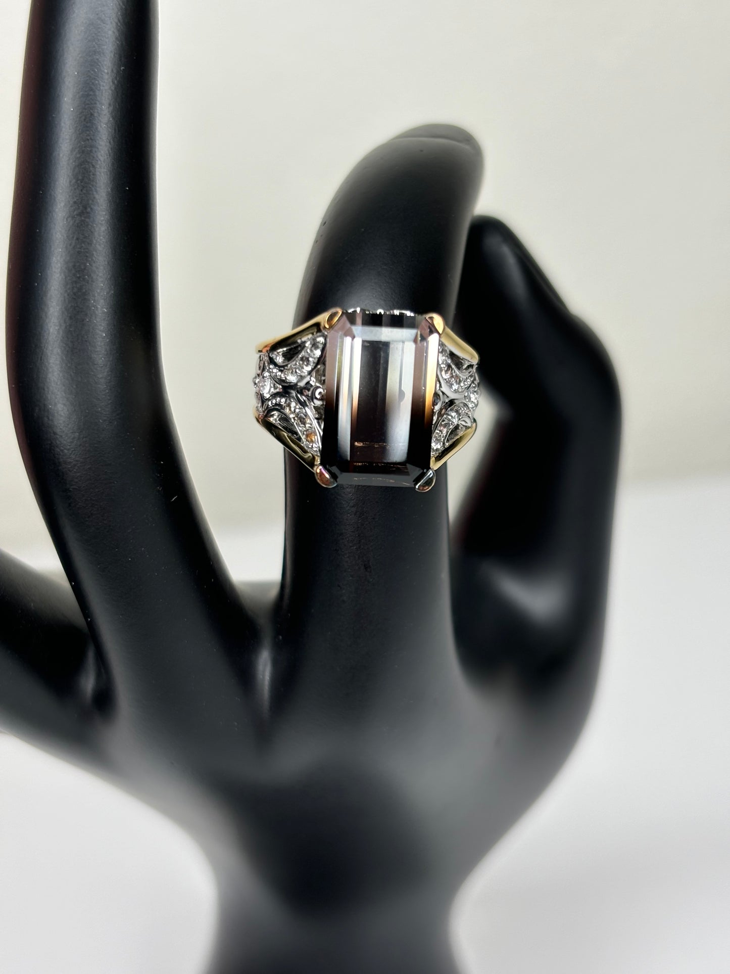 B038 1990s Gold Plated 925 Silver Emerald Cut Ombre Smoky Black Quartz Ring