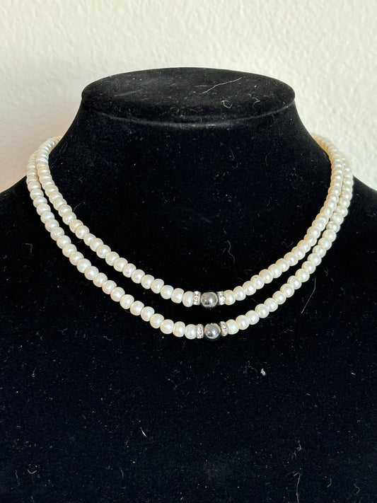 #0136 Faux Pearl Necklace 14”