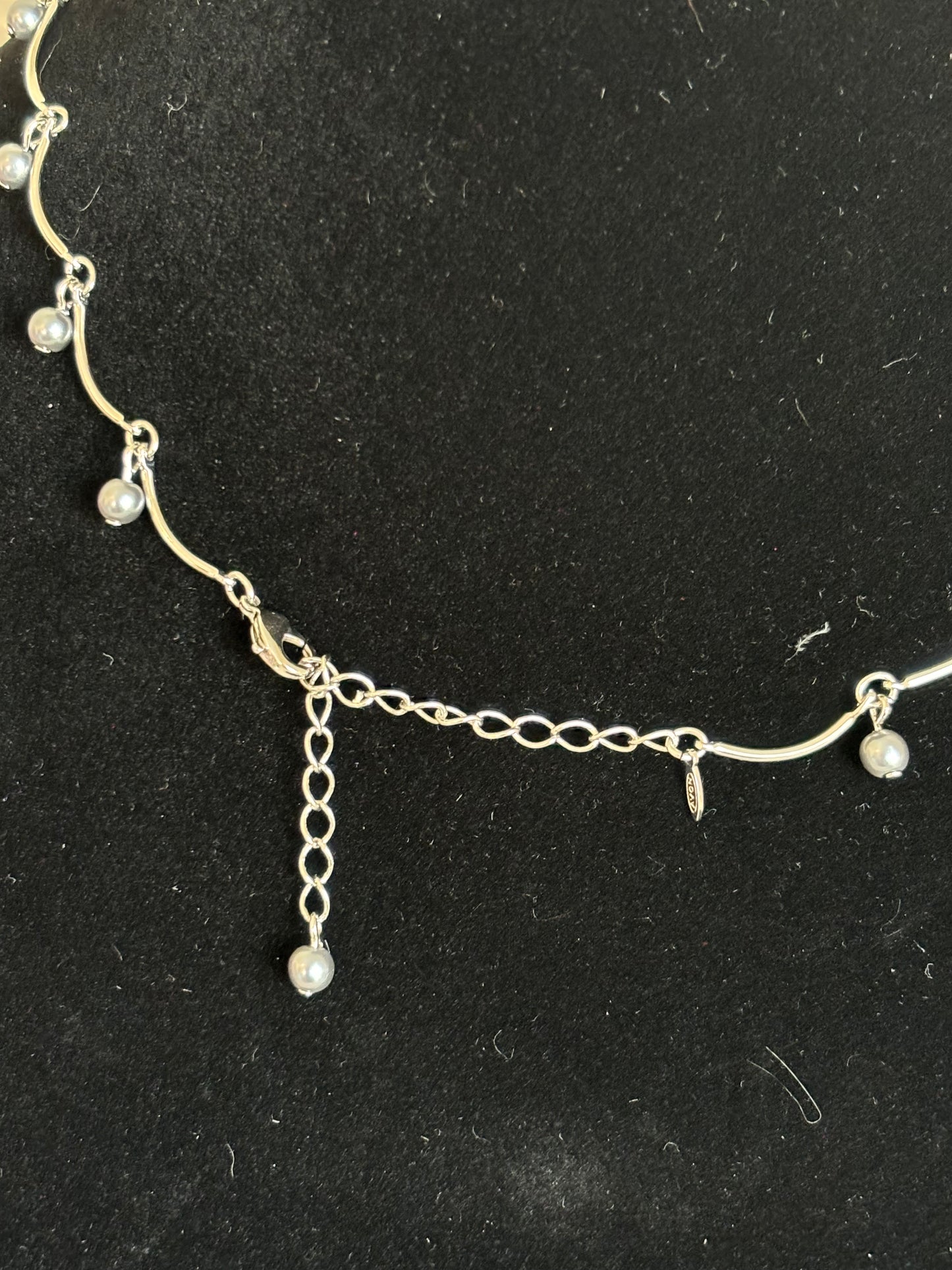 #0081 Avon (Signed) Silver Tones Necklace with Tiny Pearls