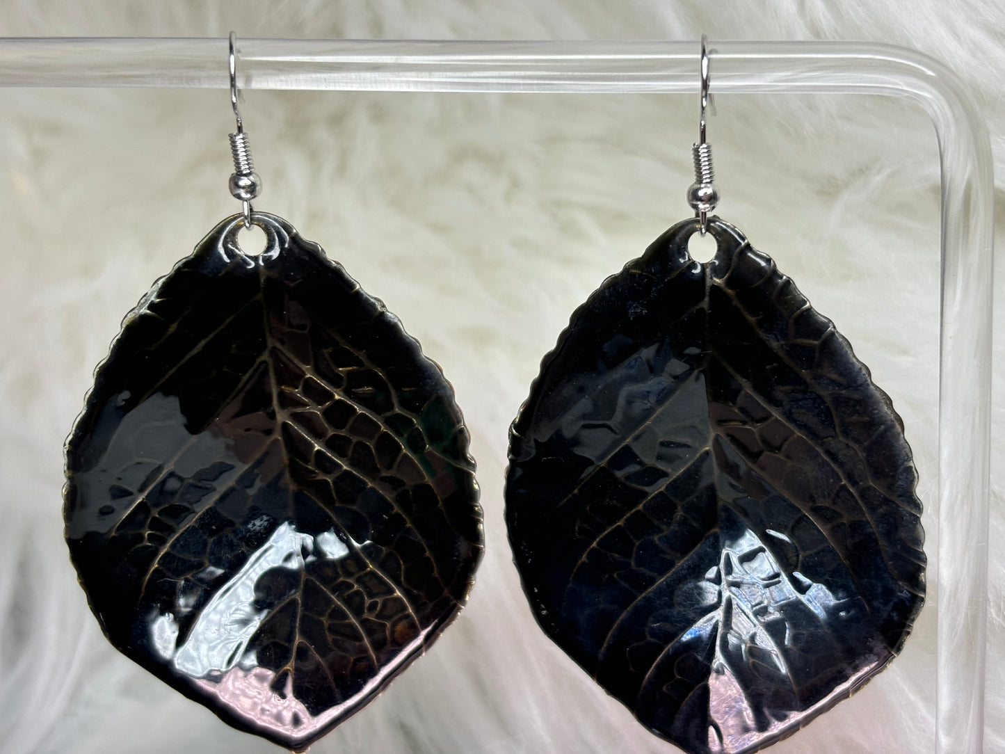 A147 Large Black Metal Left Earrings