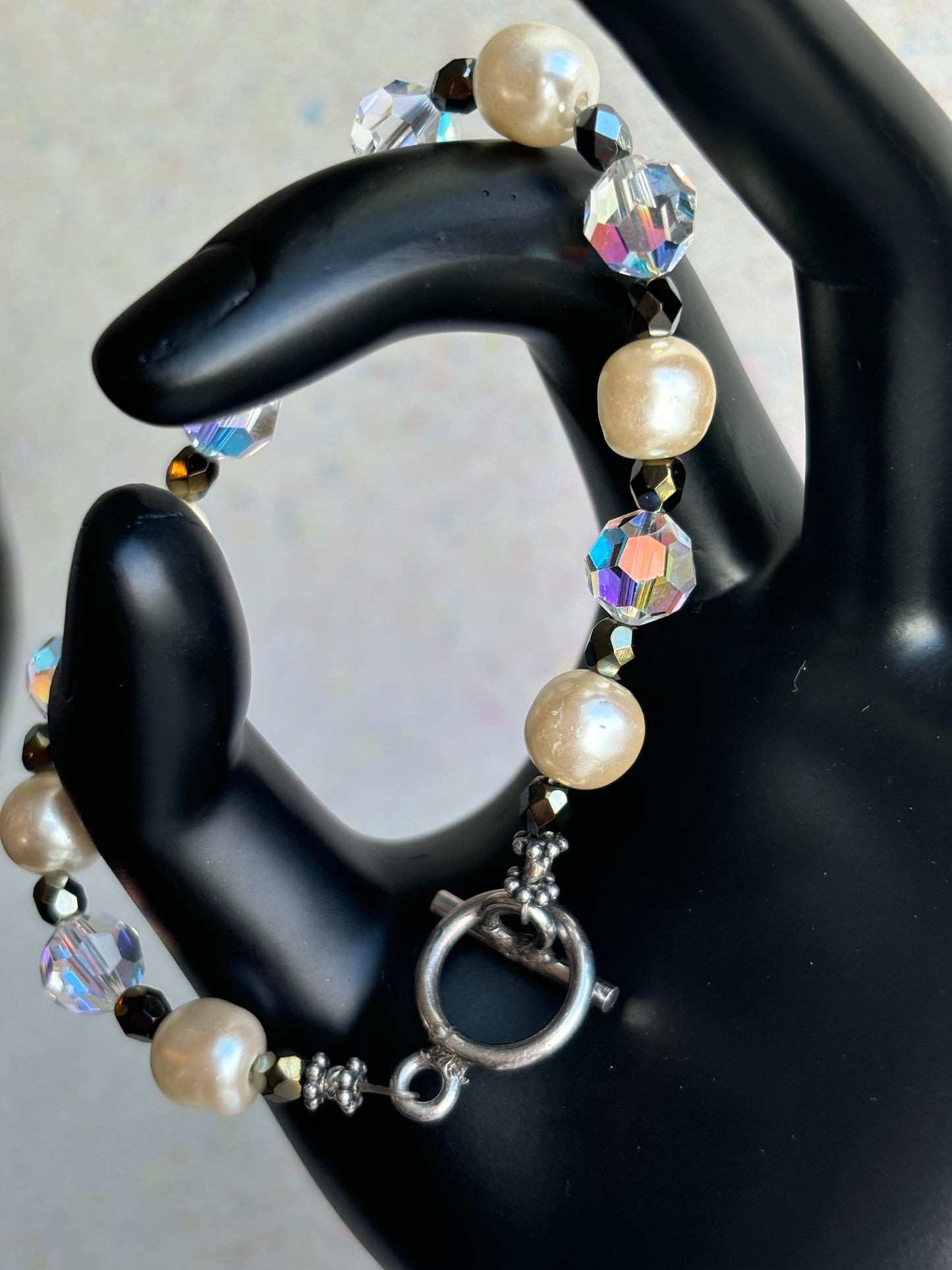 #0083 Pearl and Bead Bracelet