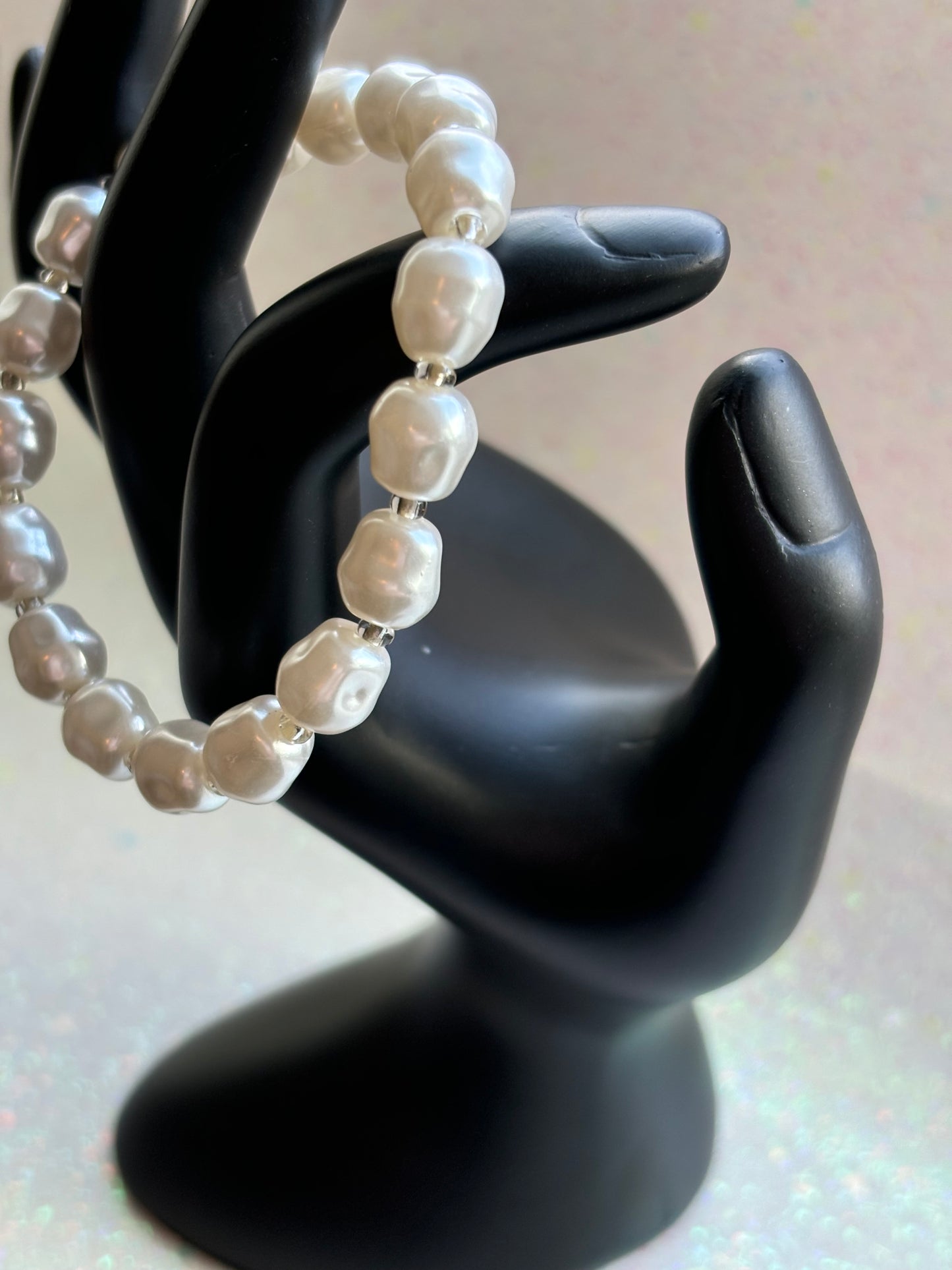 #0090 Pretty Single Faux Pearl Bracelet