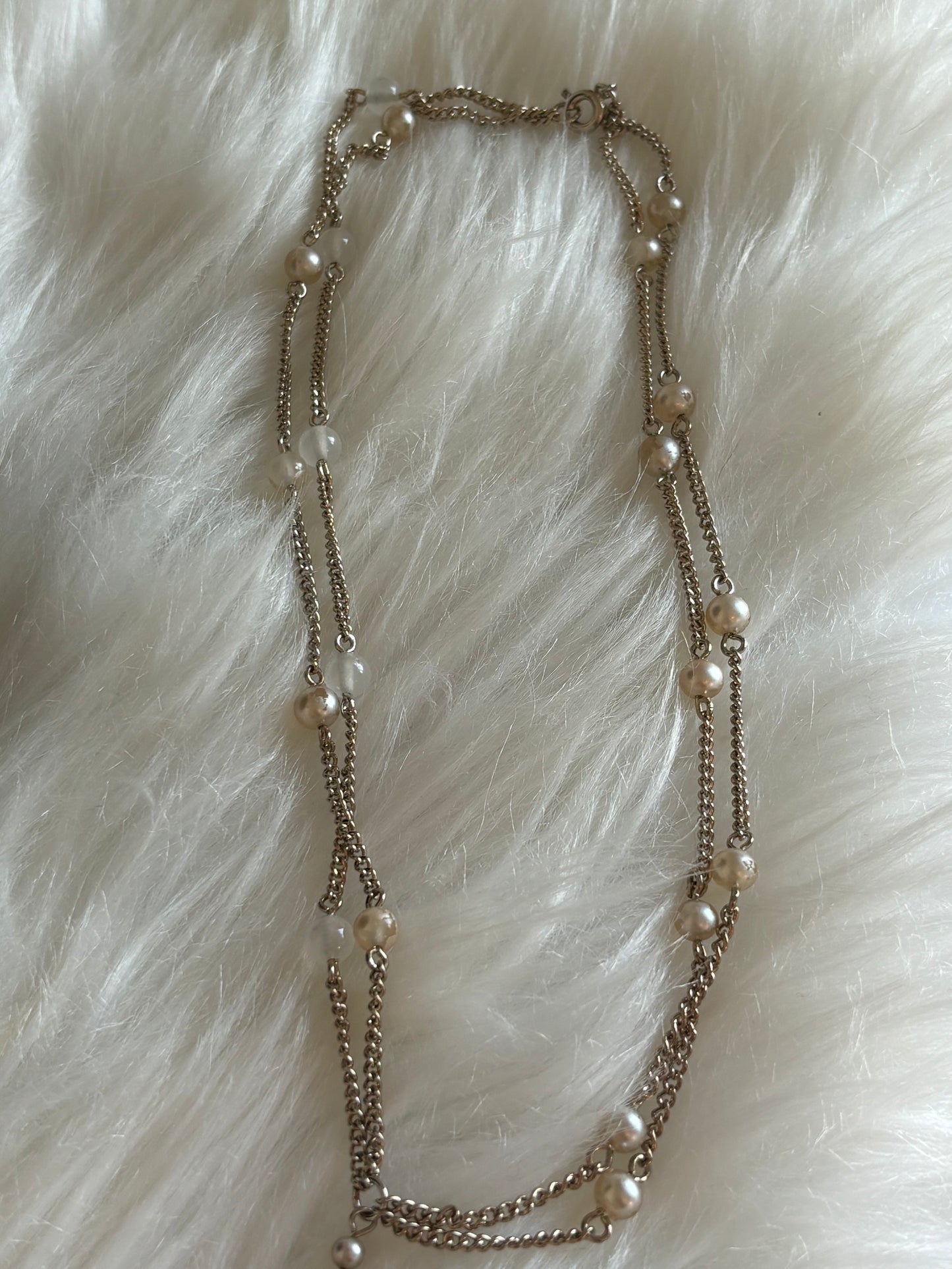 #0088 Dainty Gold Toned Pearl Necklace