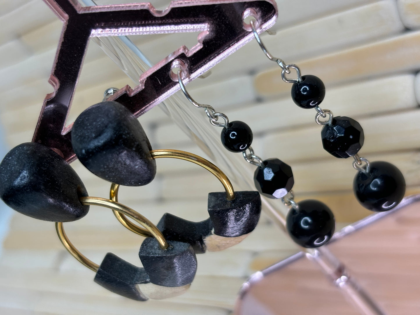 A160 Set of Black Earrings Wood/Bead