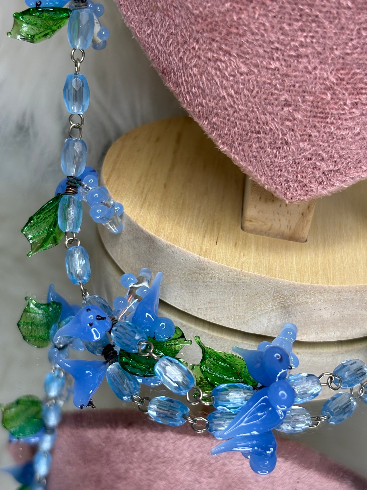 A140 Vintage Blue Venetian Glass Birds/Grapes Murano Italian Necklace