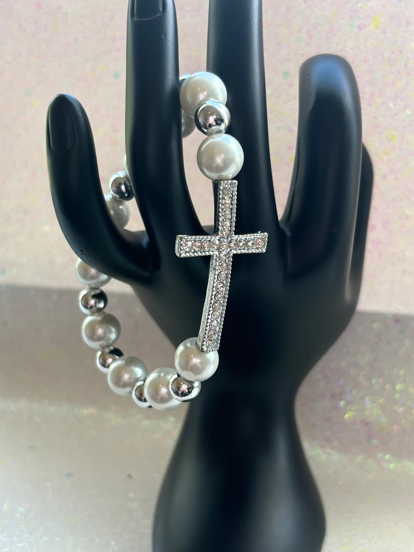 #0051 Cross Pearl Bracelet silver toned