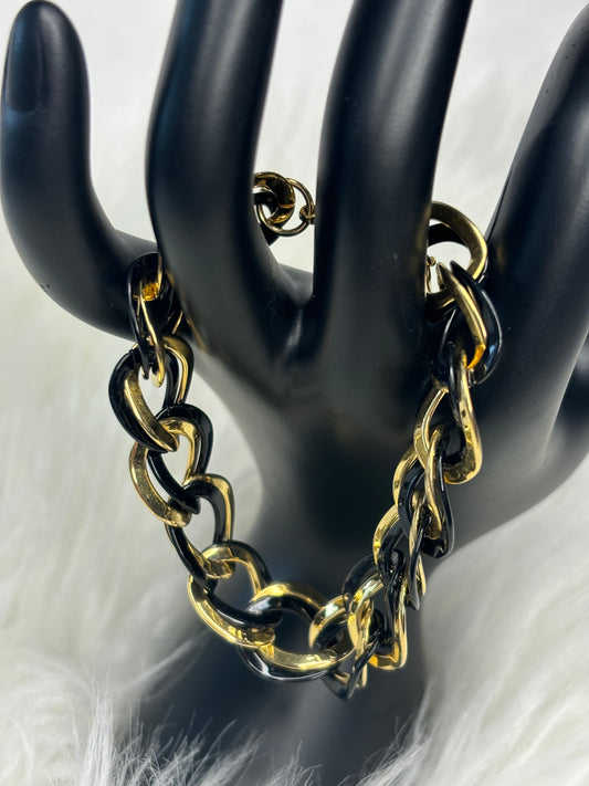 A239 Black and Gold Toned Bracelet