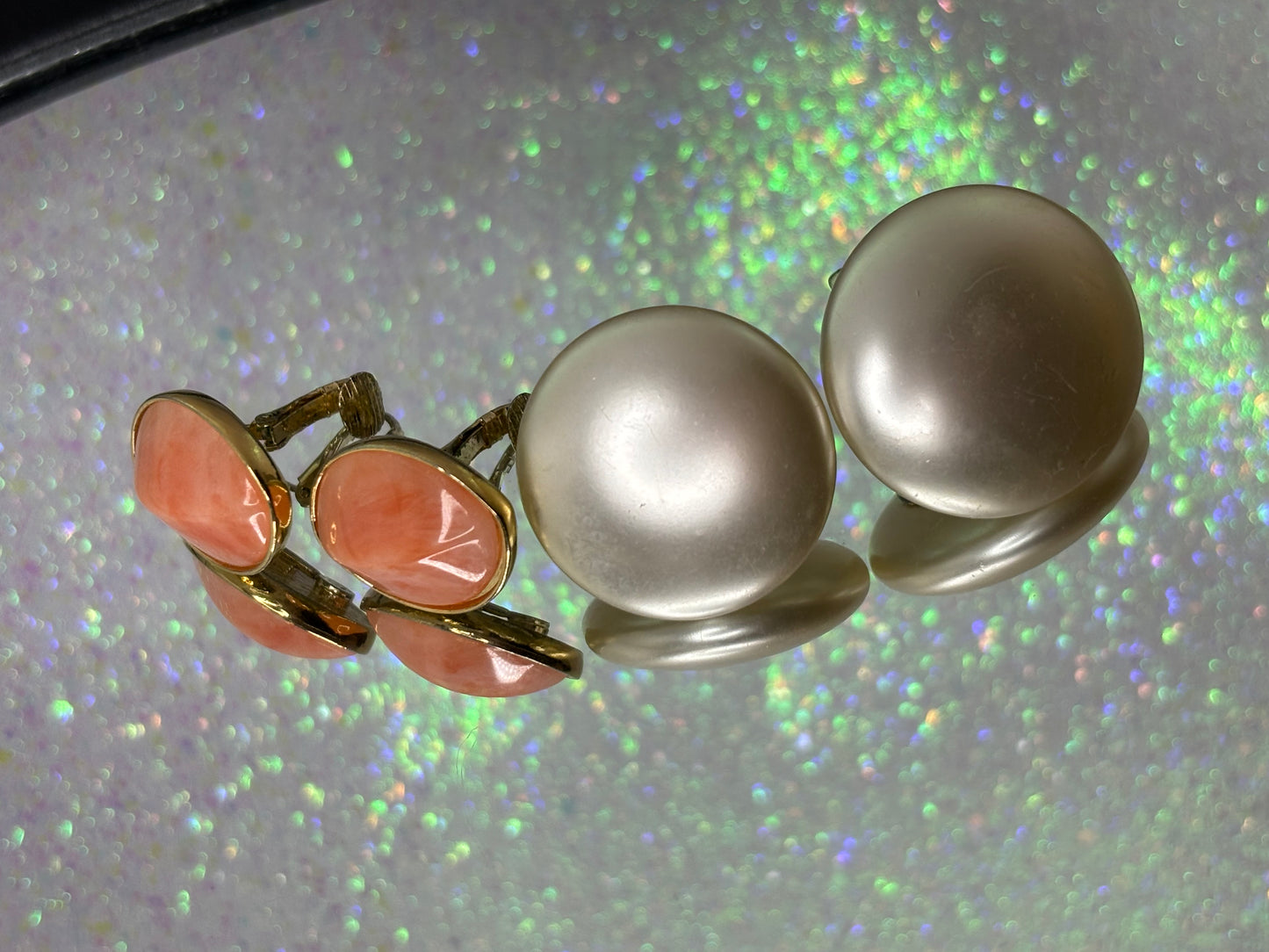 #0164 Set of Large Pearl and Pink Clip On Earrings