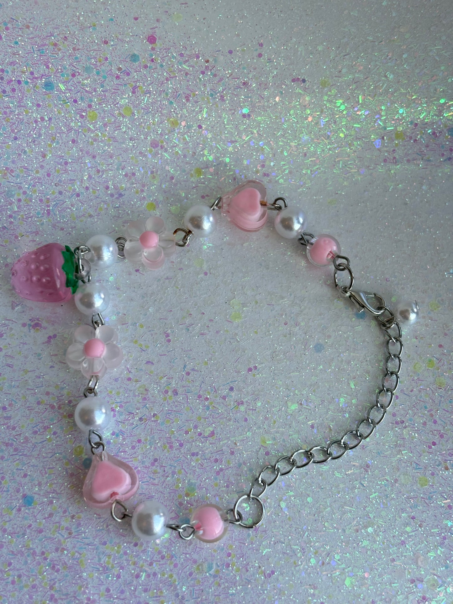 #0091 Strawberry and Pearl Bracelet