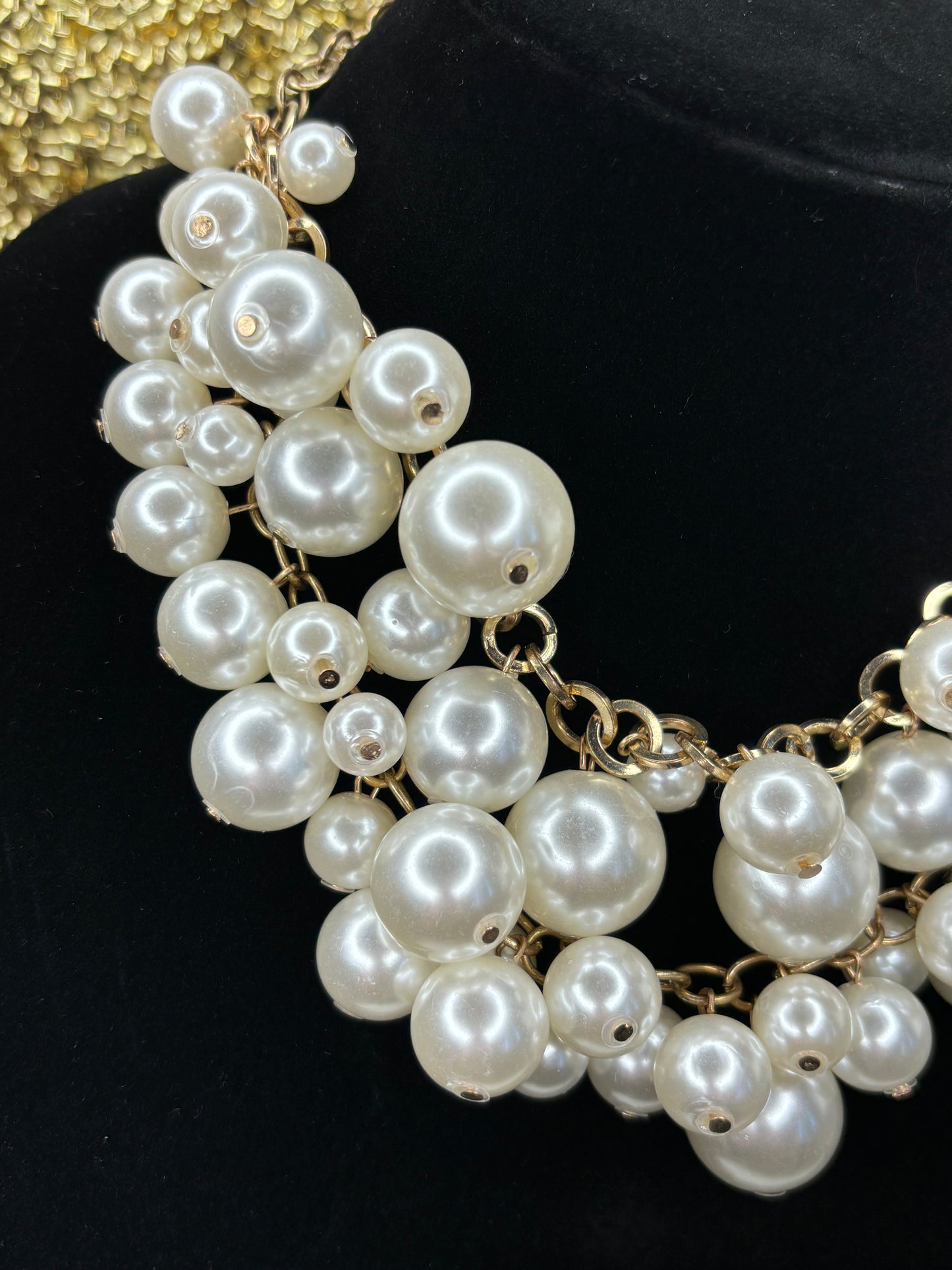 #0089 Traci Lynn (stamped) Large Pearl Necklace